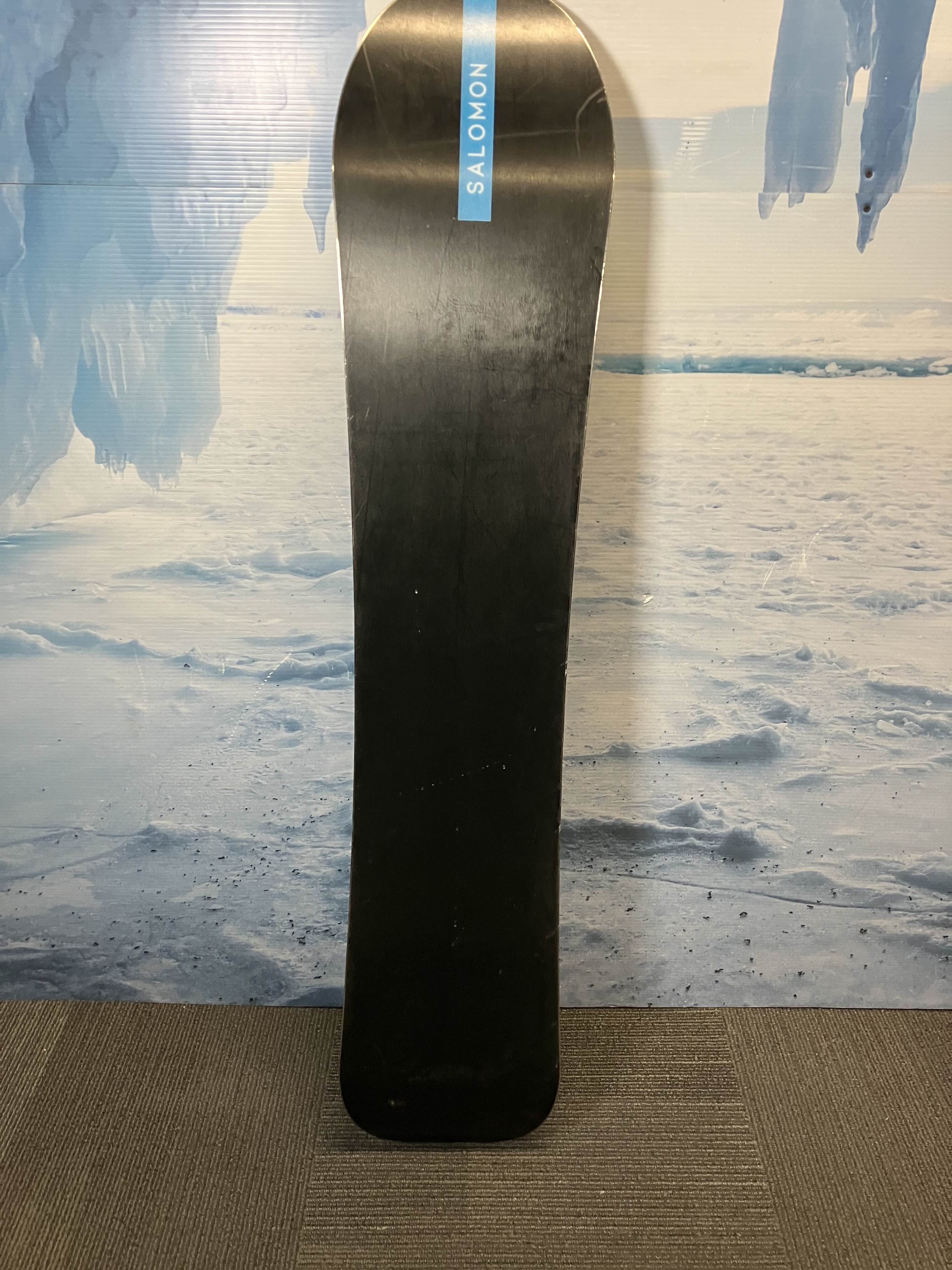 Used Salomon Super 8 Snowboard 147cm