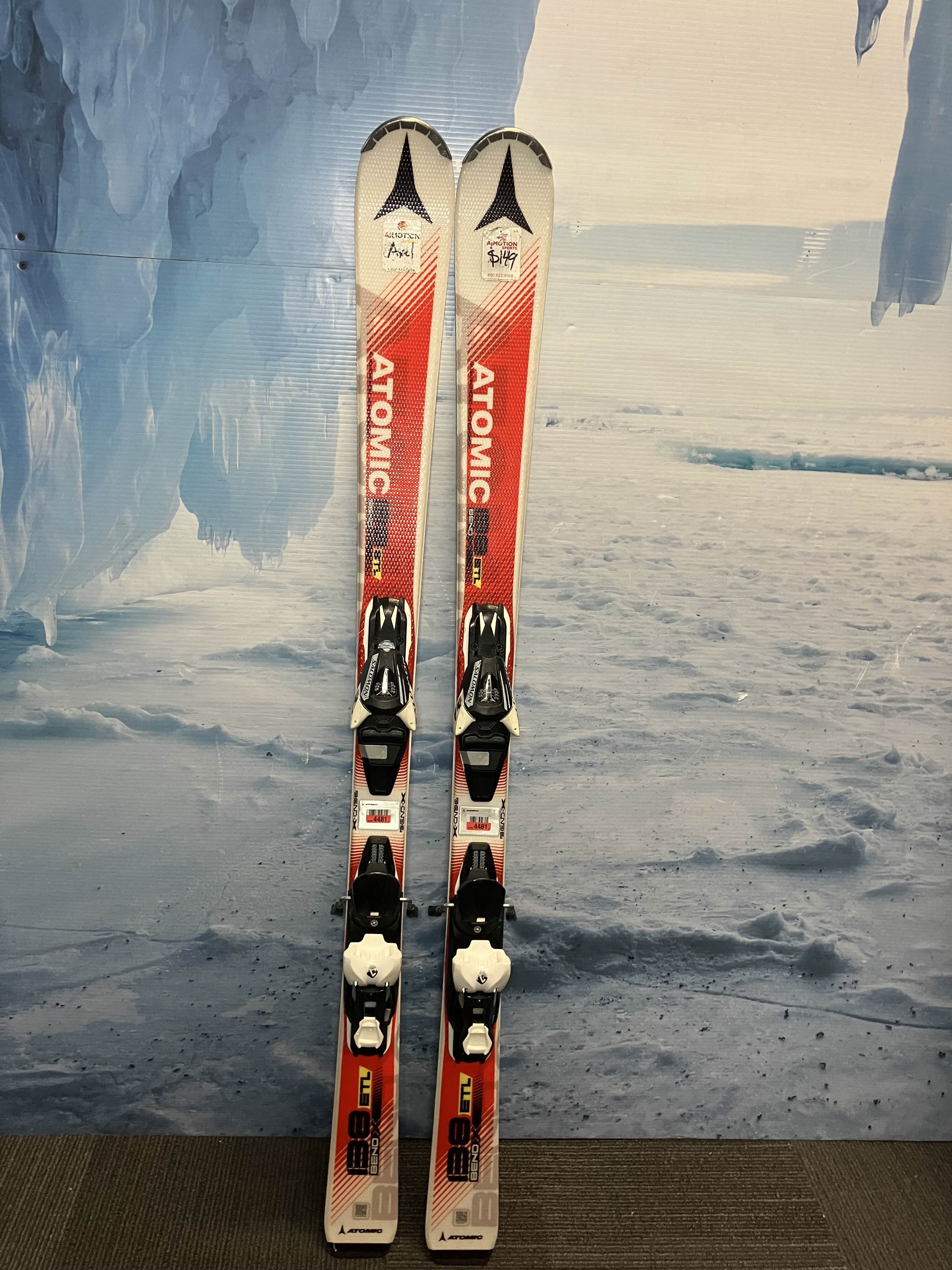 Used Atomic Bend X 138cm Skis w/ Salomon L7 Bindings