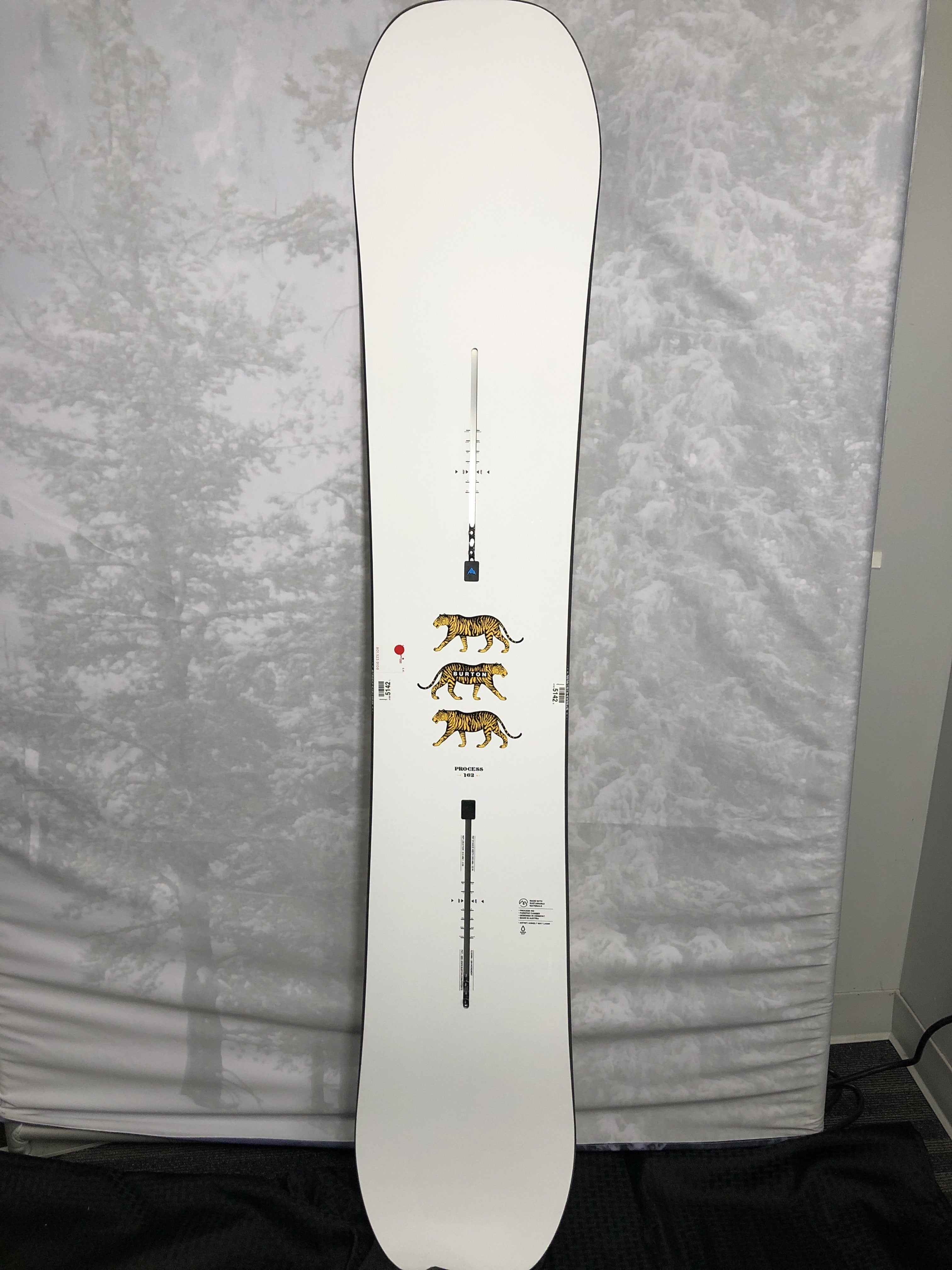 Lightly used 2025 Burton Process 162 cm Snowboard