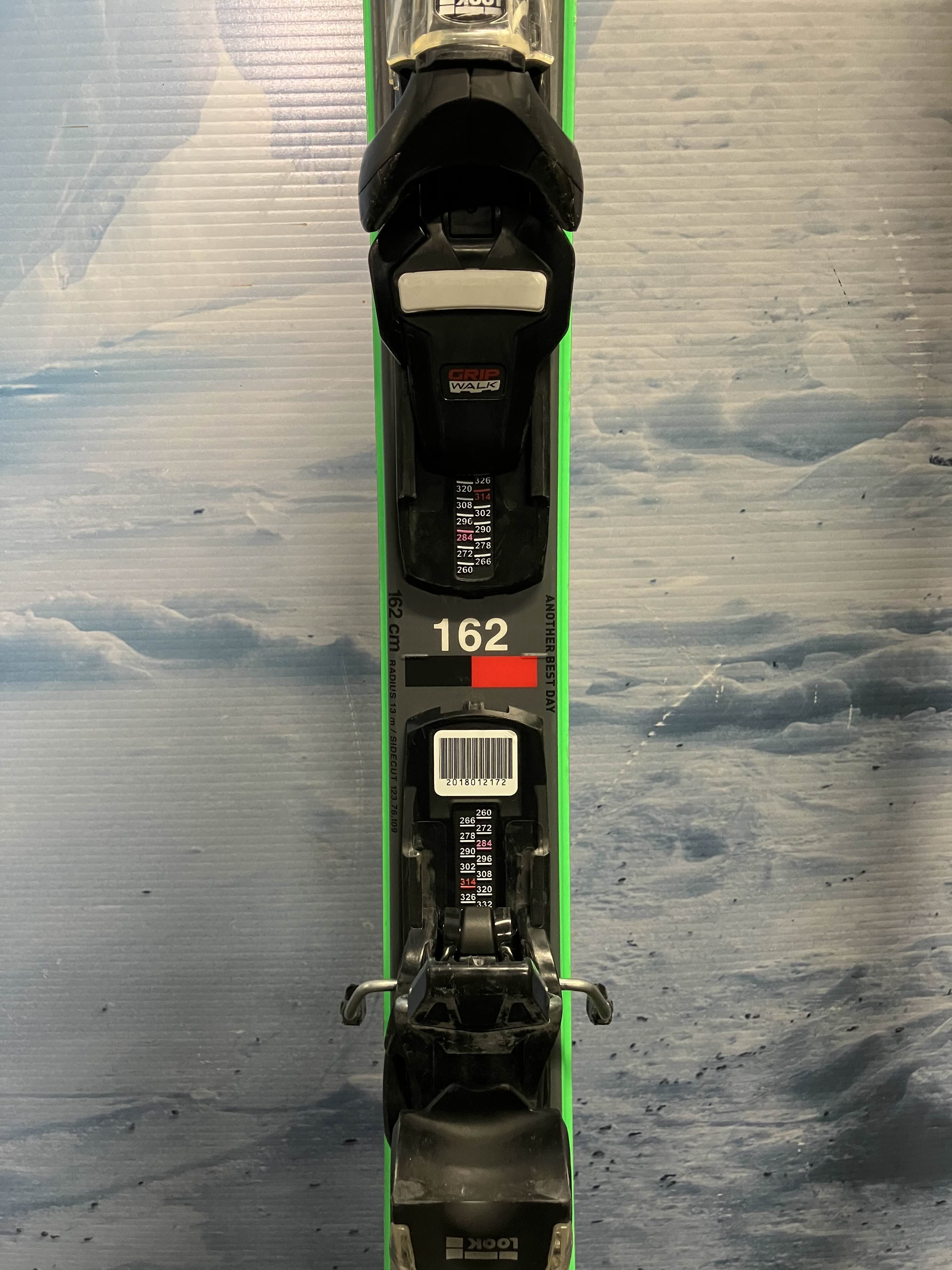 Used Rossignol Experience 162cm w/ Look Xpress 10 Rental Binding