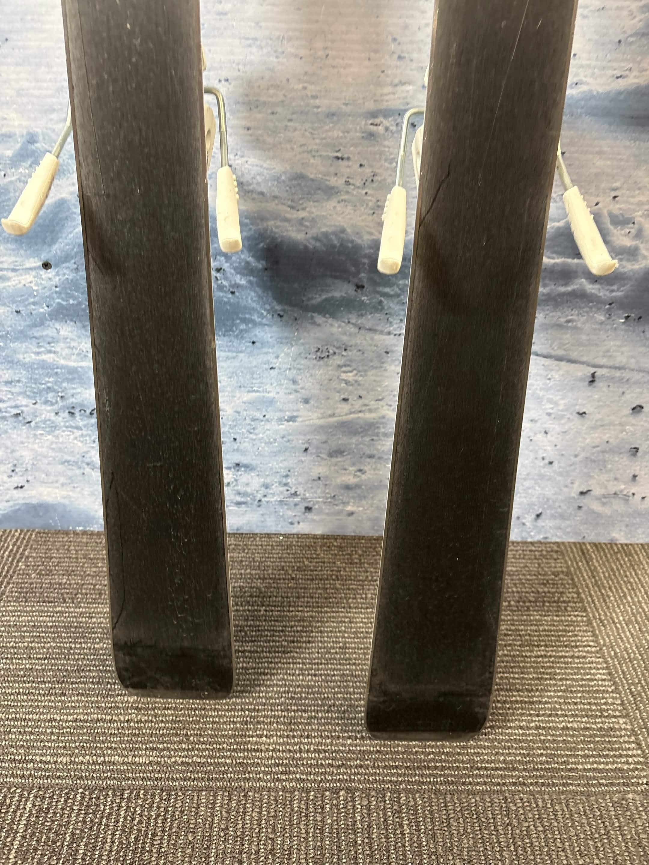 Used Head Pure Joy 148Cm Skis w/ Joy 9 GW SLR Bindings