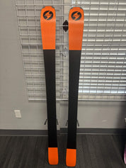 Lightly Used Blizzard Black Pearl 88 158cm Skis w/ Marker 11 TCX Bindings