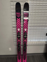Black Crows Corvus 181cm Skis w/ Atomic Strive 13 GW Demo Binding - Lightly Used