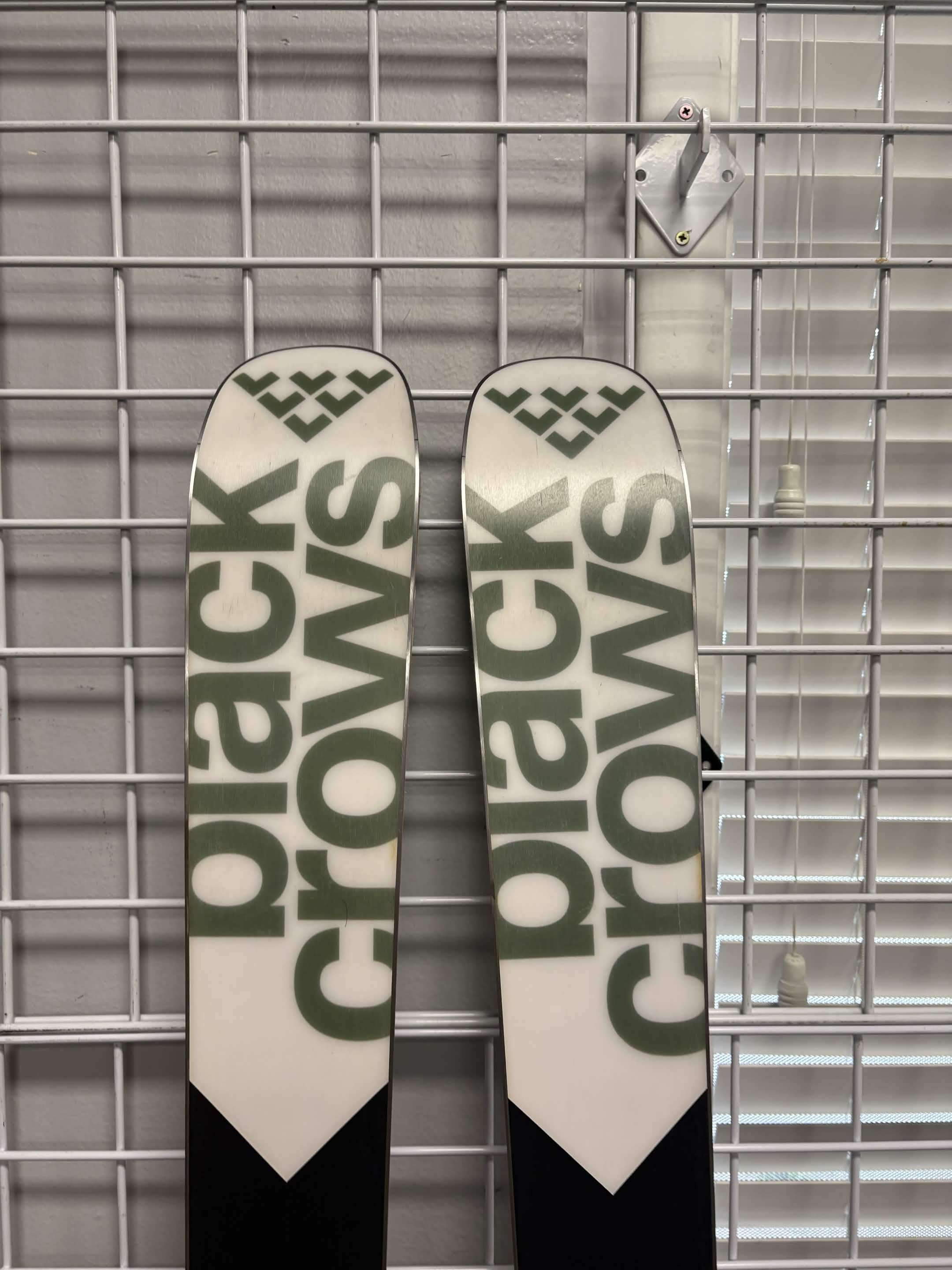 Black Crows Sato 167cm Skis w/ Salomon M12 GW Demo Binding - Lightly Used 2026