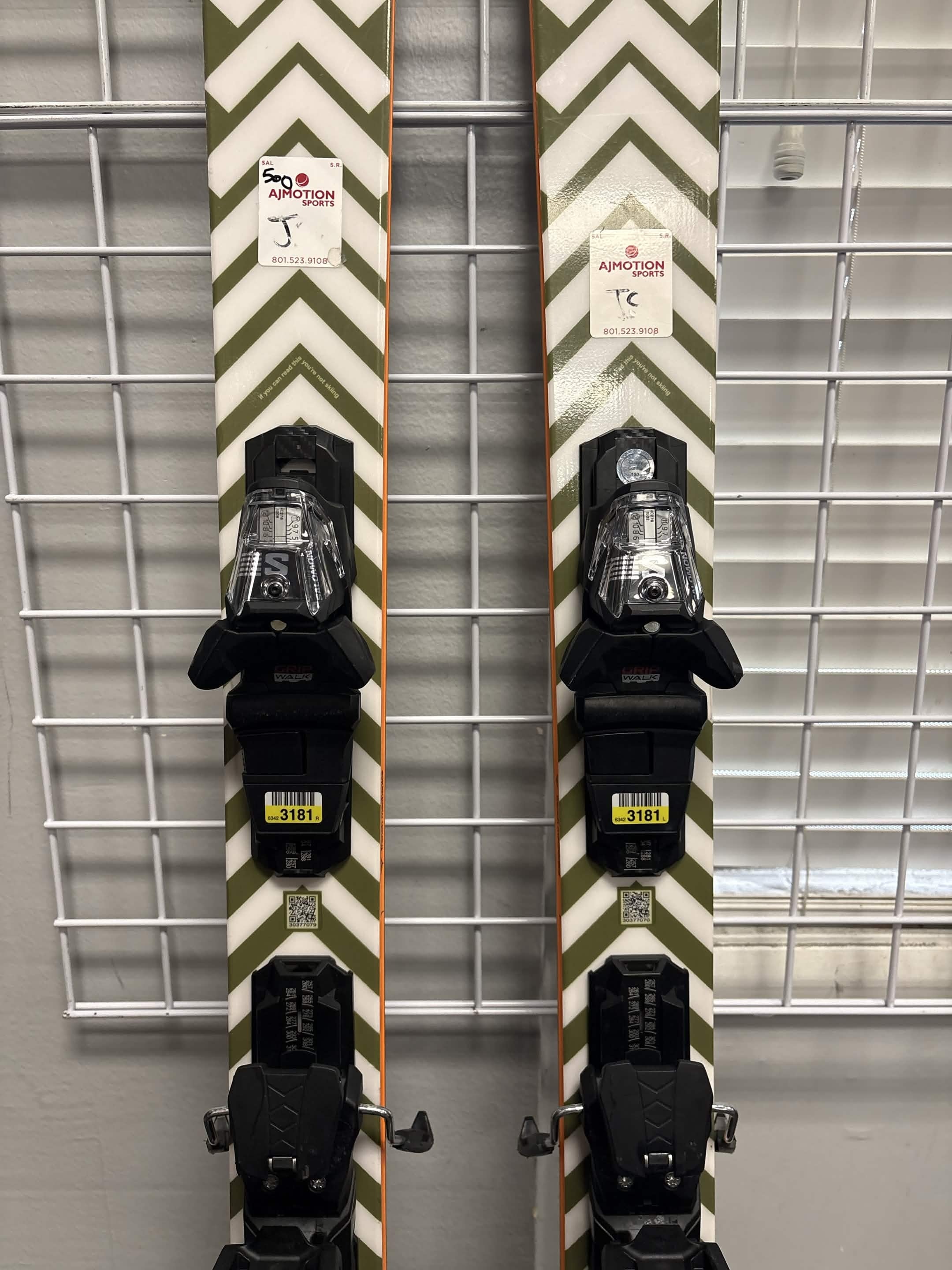 Black Crows Sato 173cm Skis w/ Atomic Strive 13 GW Demo Binding - Lightly Used 2026