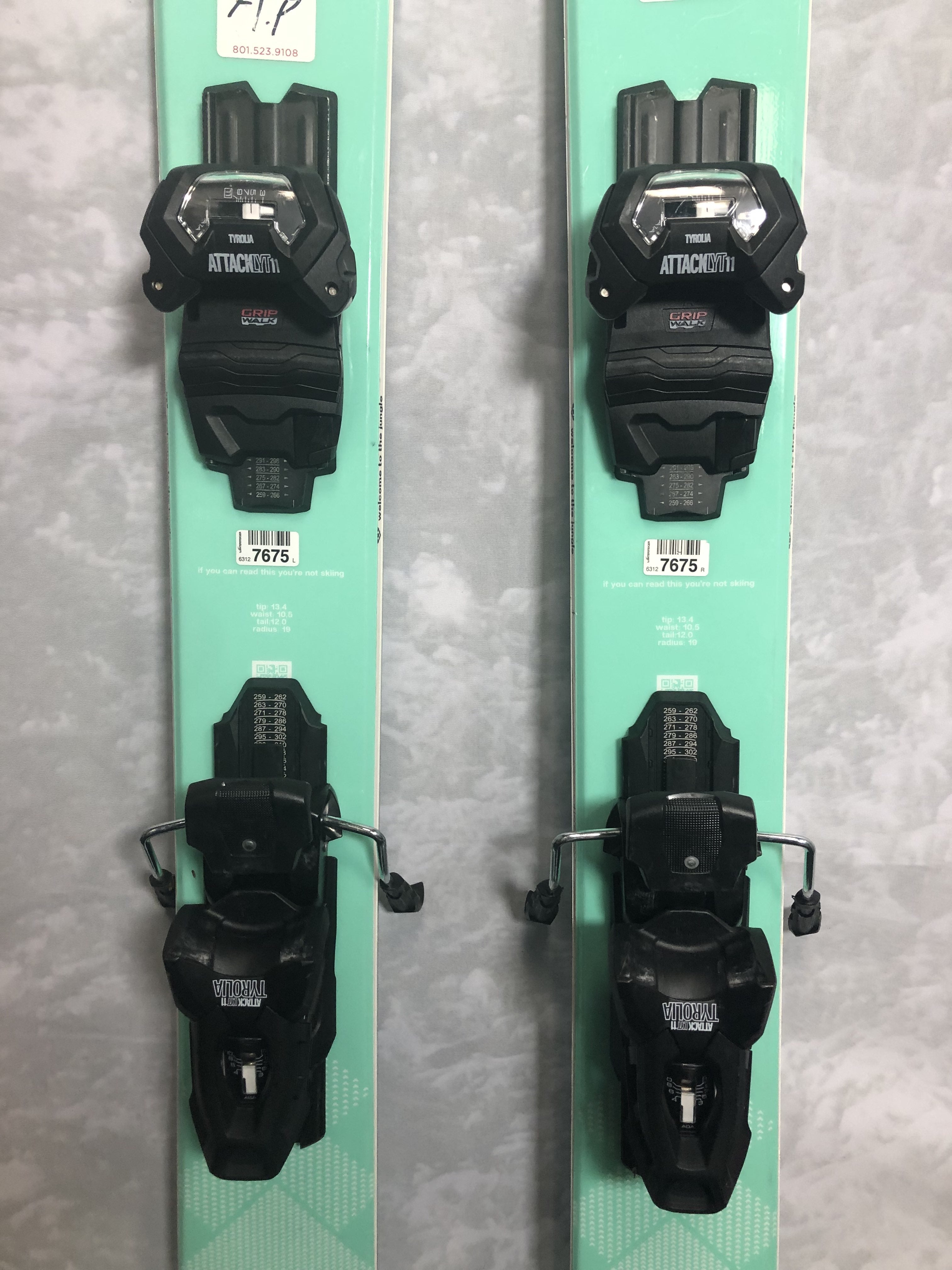 Used Black Crow Atris Birdie 160 Cm Ski w/ Tyrolia Attack 11 GW Bindings