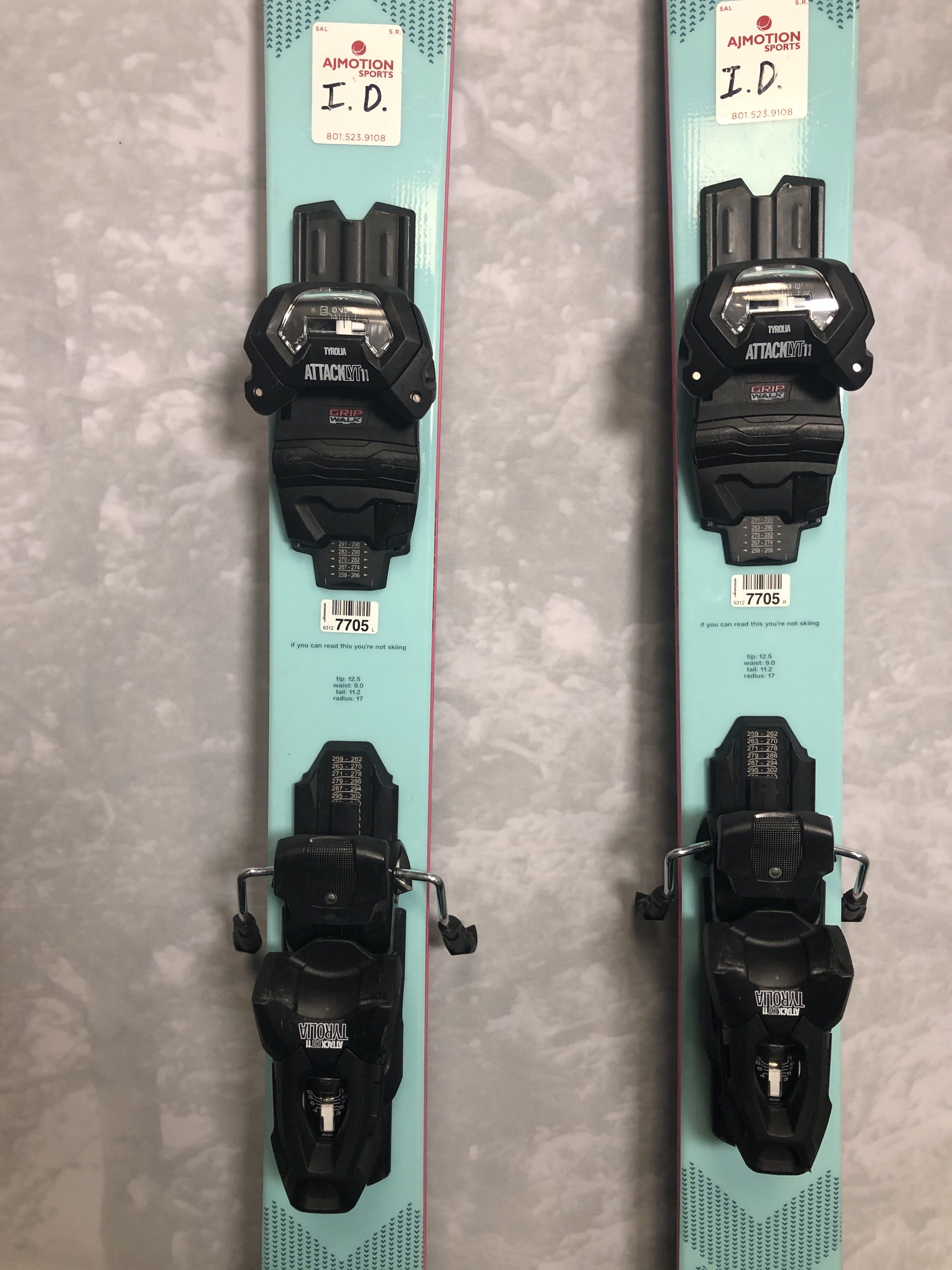 Used Black Crows Captis Birdie Skis-Women's  160 cm w/ Tyrolia Attack 11 GW Demo Bindings