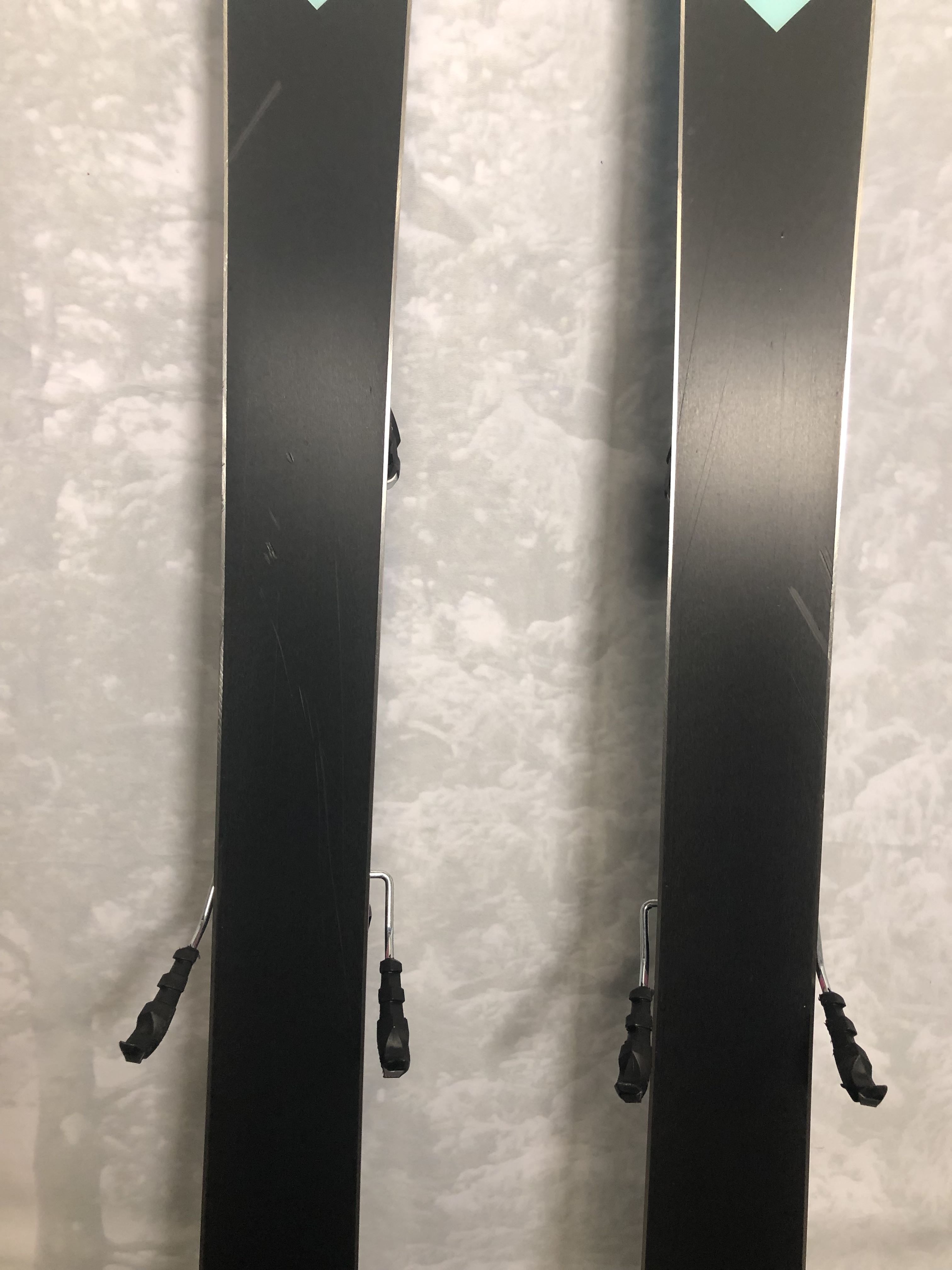 Used Black Crows Captis Birdie 154 cm Skis w/ Tyrolia Attack 11 GW Demo Bindings