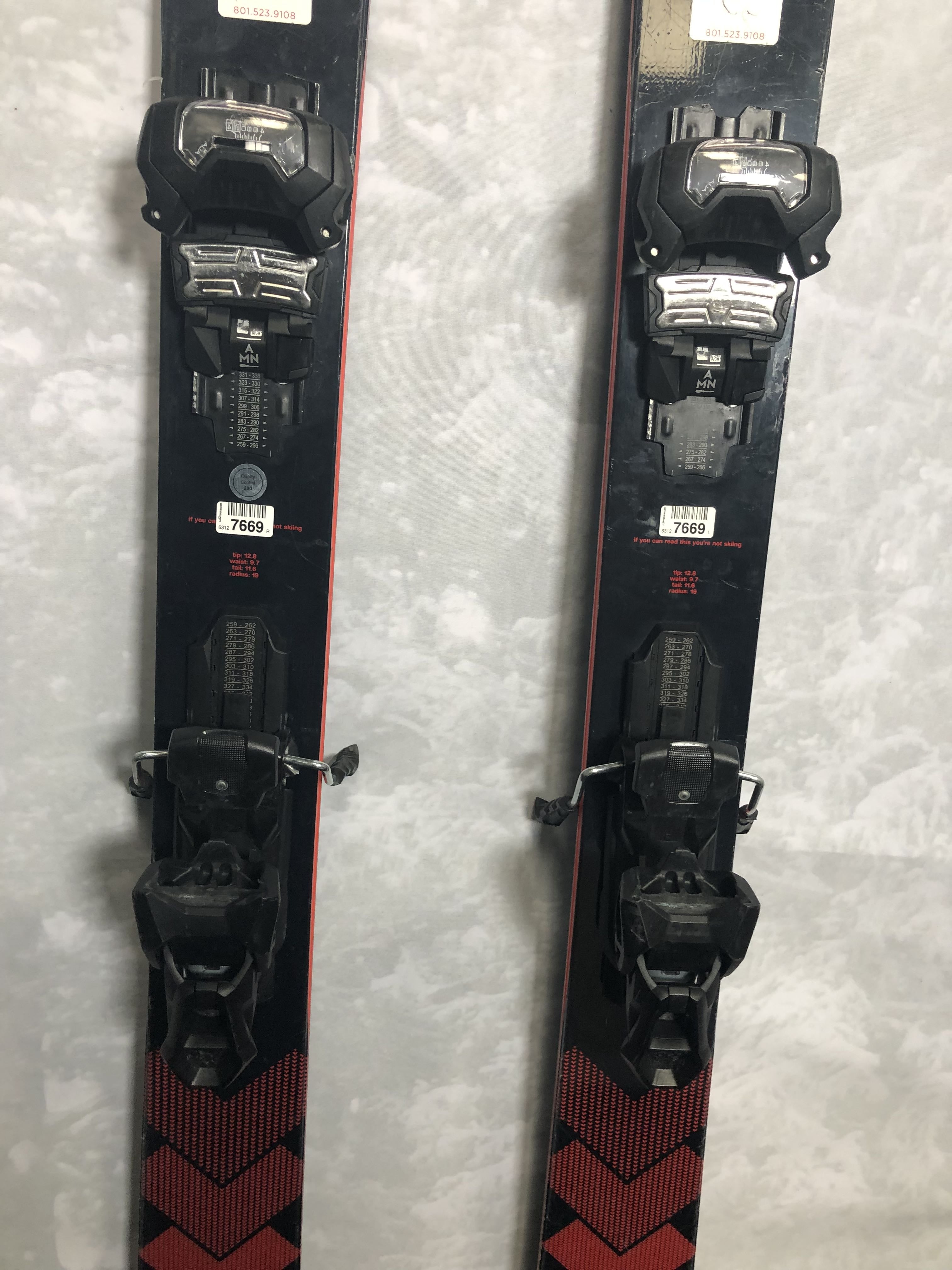 Used 2025 Black Crows Camox Skis 168cm w/ Tyrolia Attack 14 MN Demo Bindings