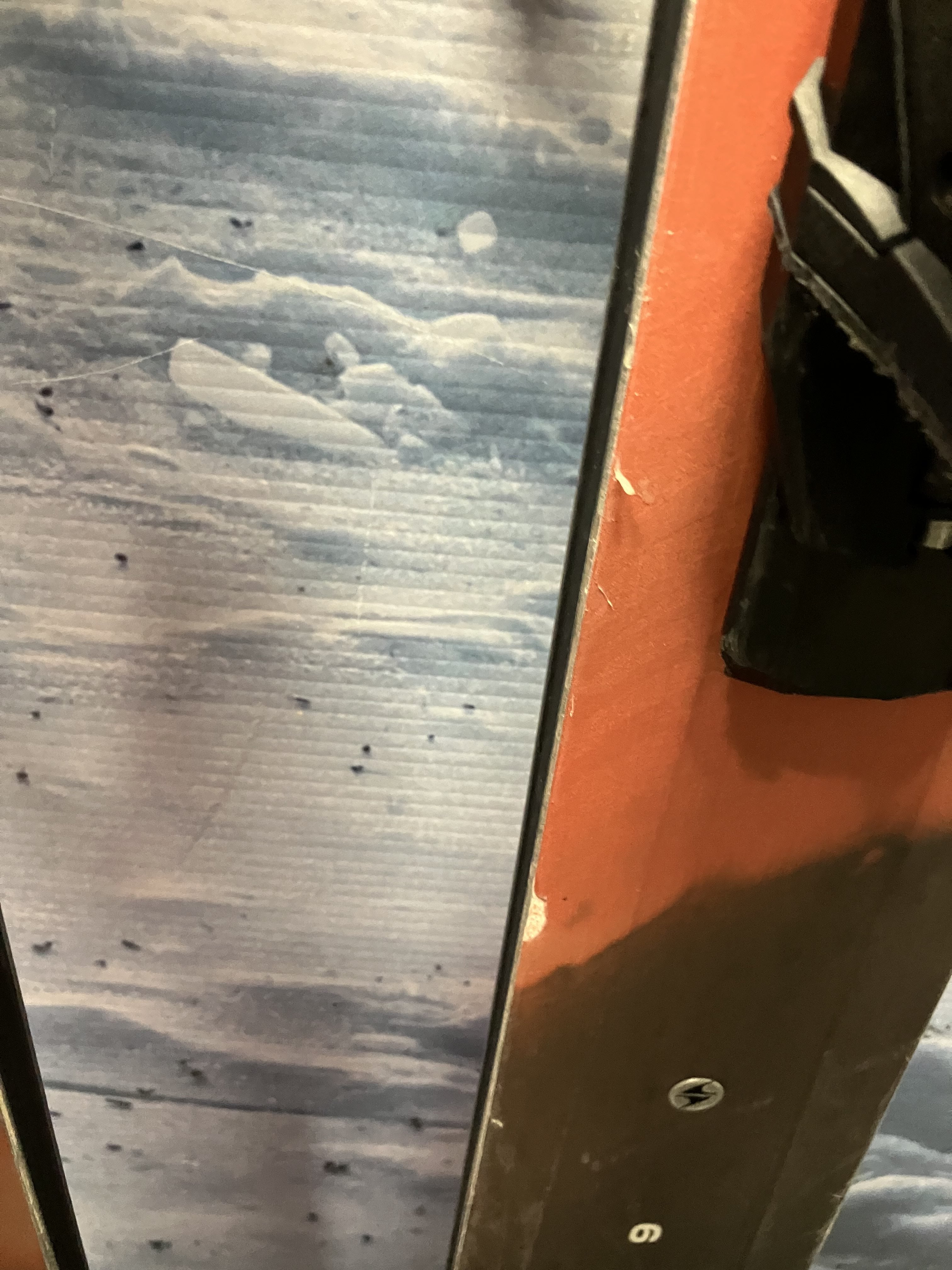 Used Blizzard Rustler 9 186cm Skis w/ Salomon Strive 13 Demo Binding