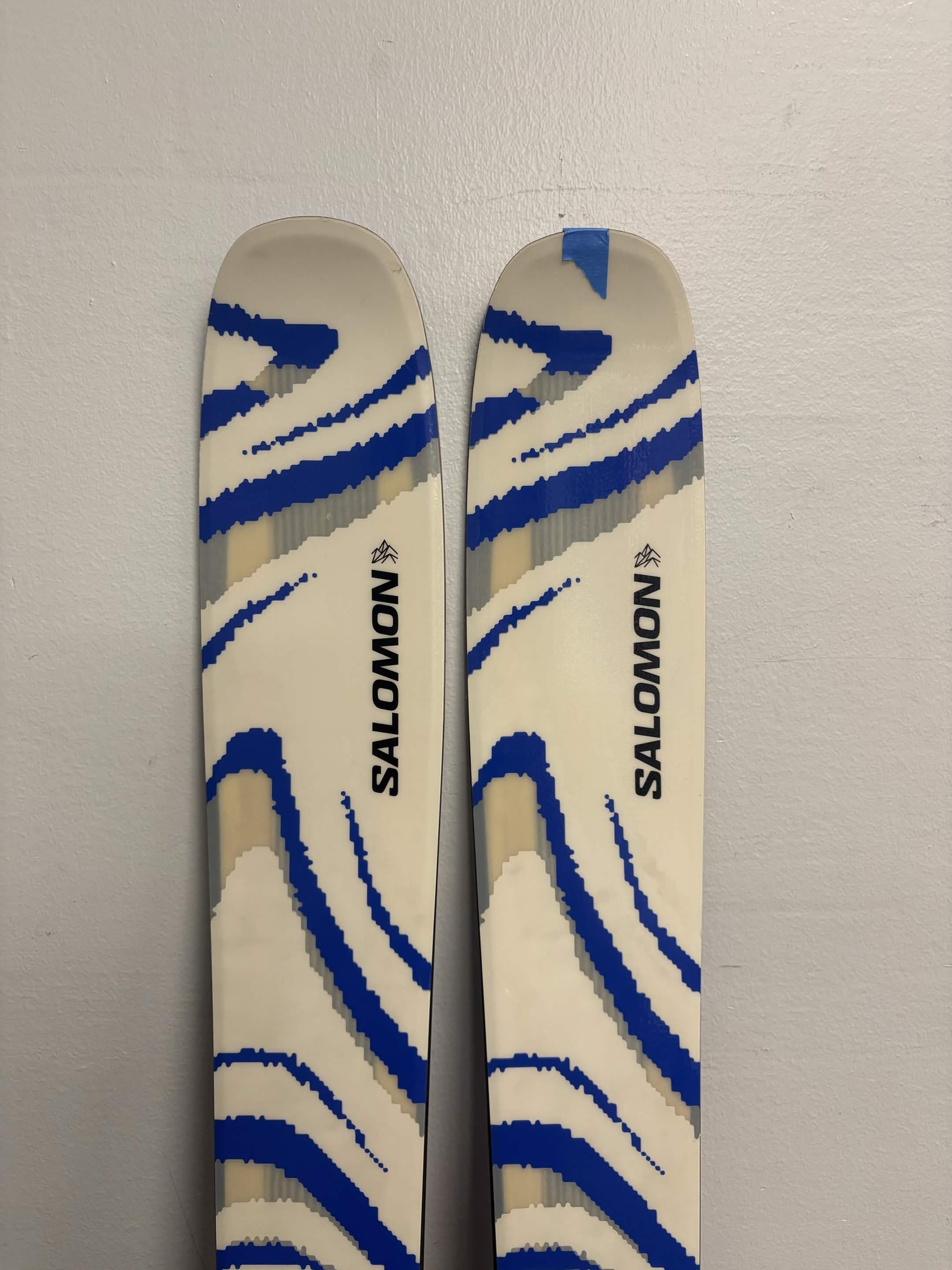 New 2026 Salomon QST 106 w/ Atomic NR Strive 11 GW Demo Binding- 165cm
