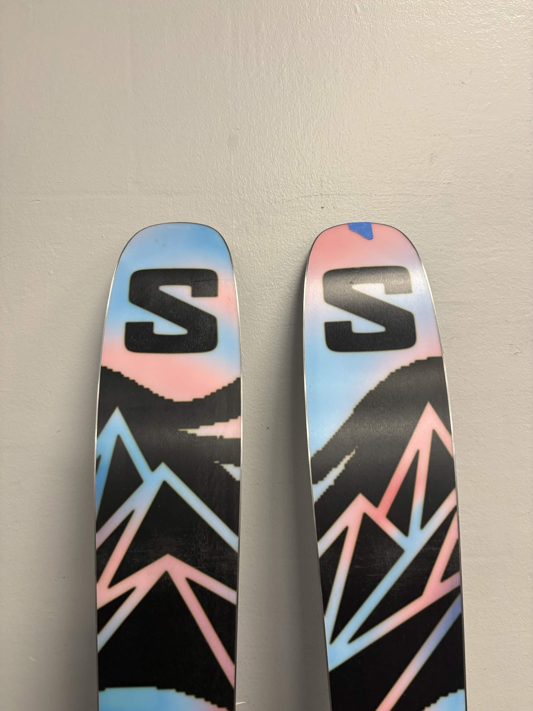 New 2026 Salomon QST 106 w/ Atomic NR Strive 11 GW Demo Binding- 165cm
