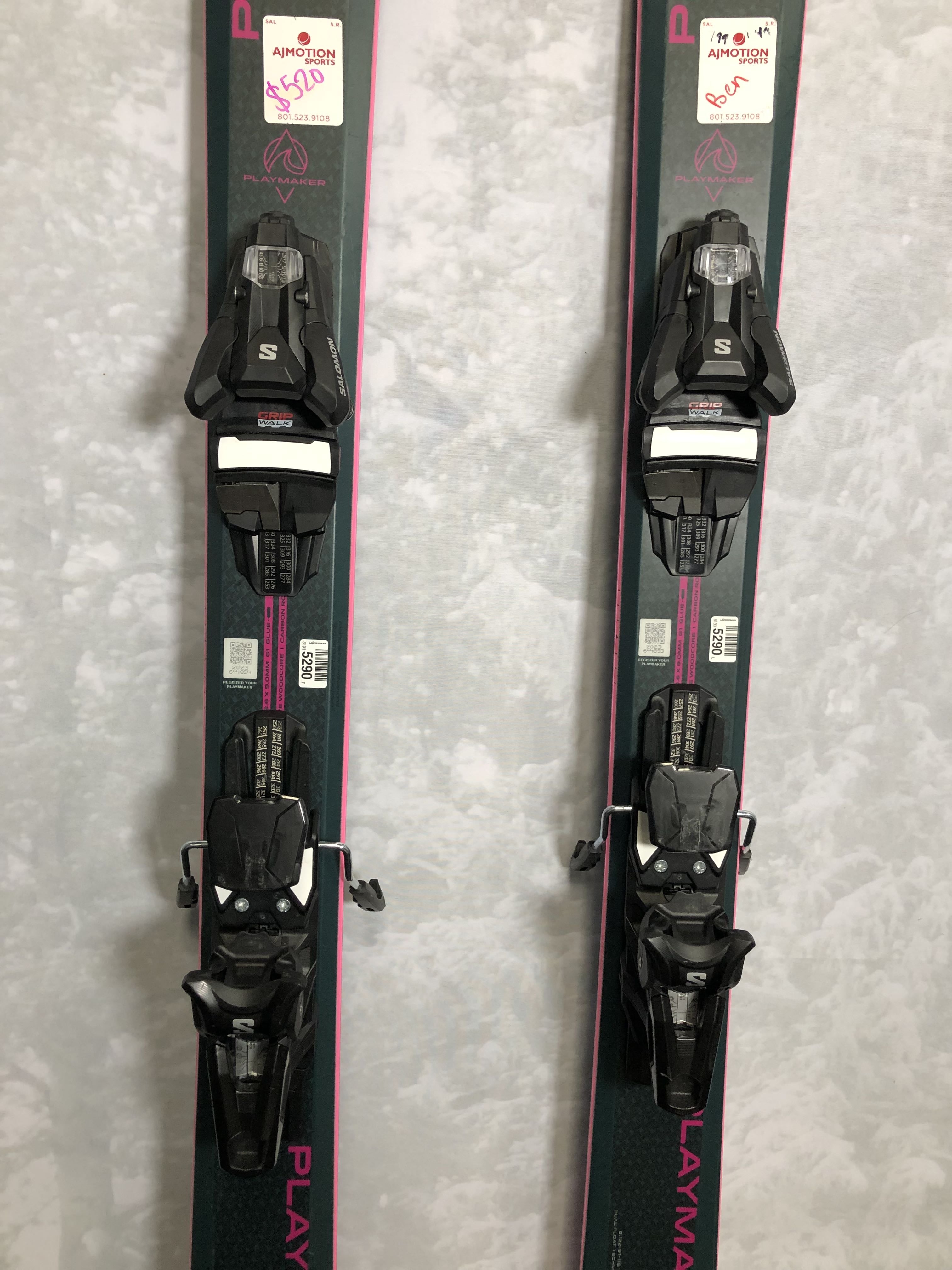 Lightly used 2025 Elan Playmaker 91 ski- 180cm w/ Salomon Strive 13 adjustable GW binding