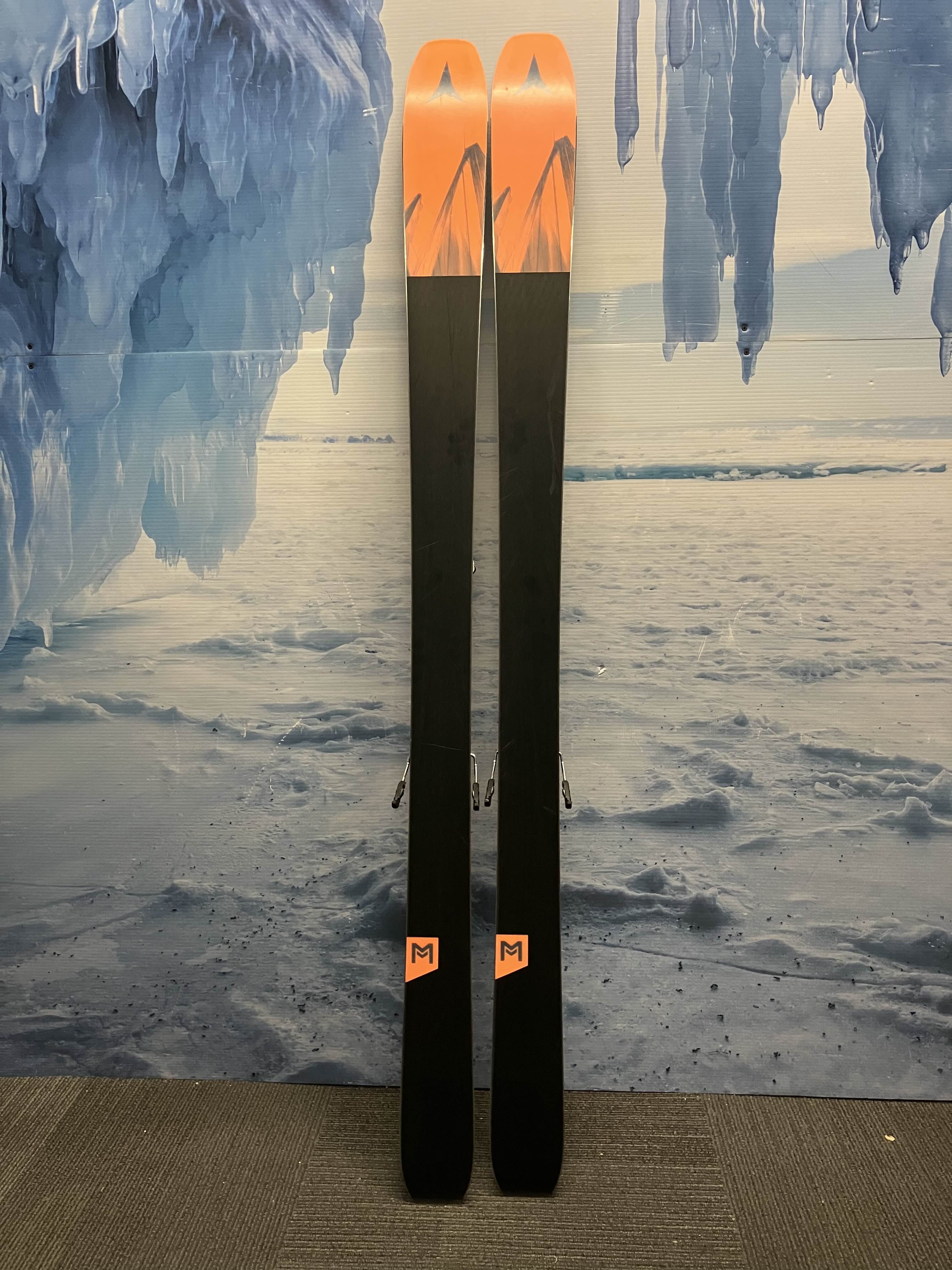 Heavily Used Atomic Maverick Skis 88 TI 169 cm 2024 w/ Atomic Strive 11 Demo Bindings