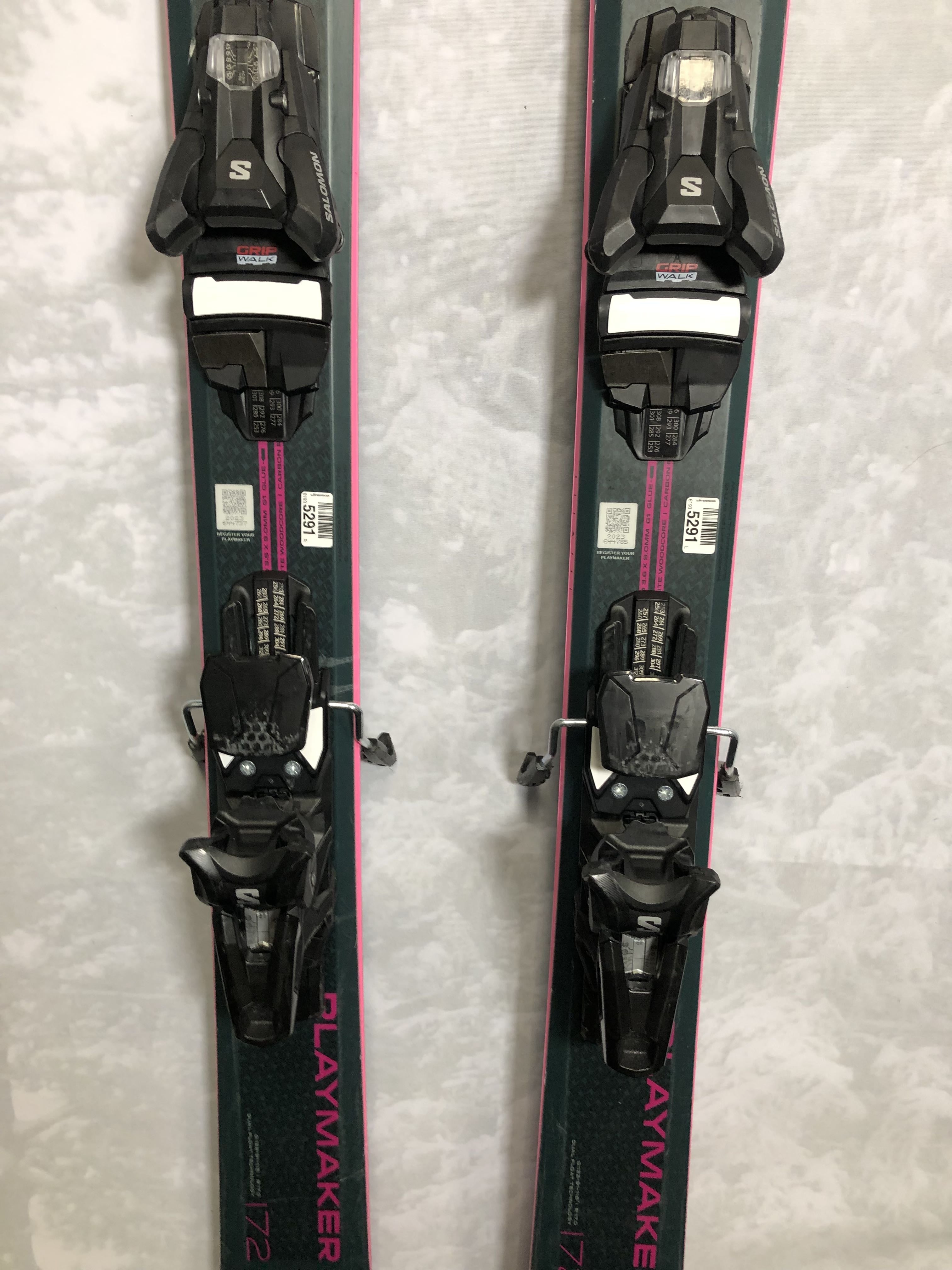 Used 2025 Elan Playmaker 91 ski- 172cm w/ Salomon Strive 13 adjustable GW binding