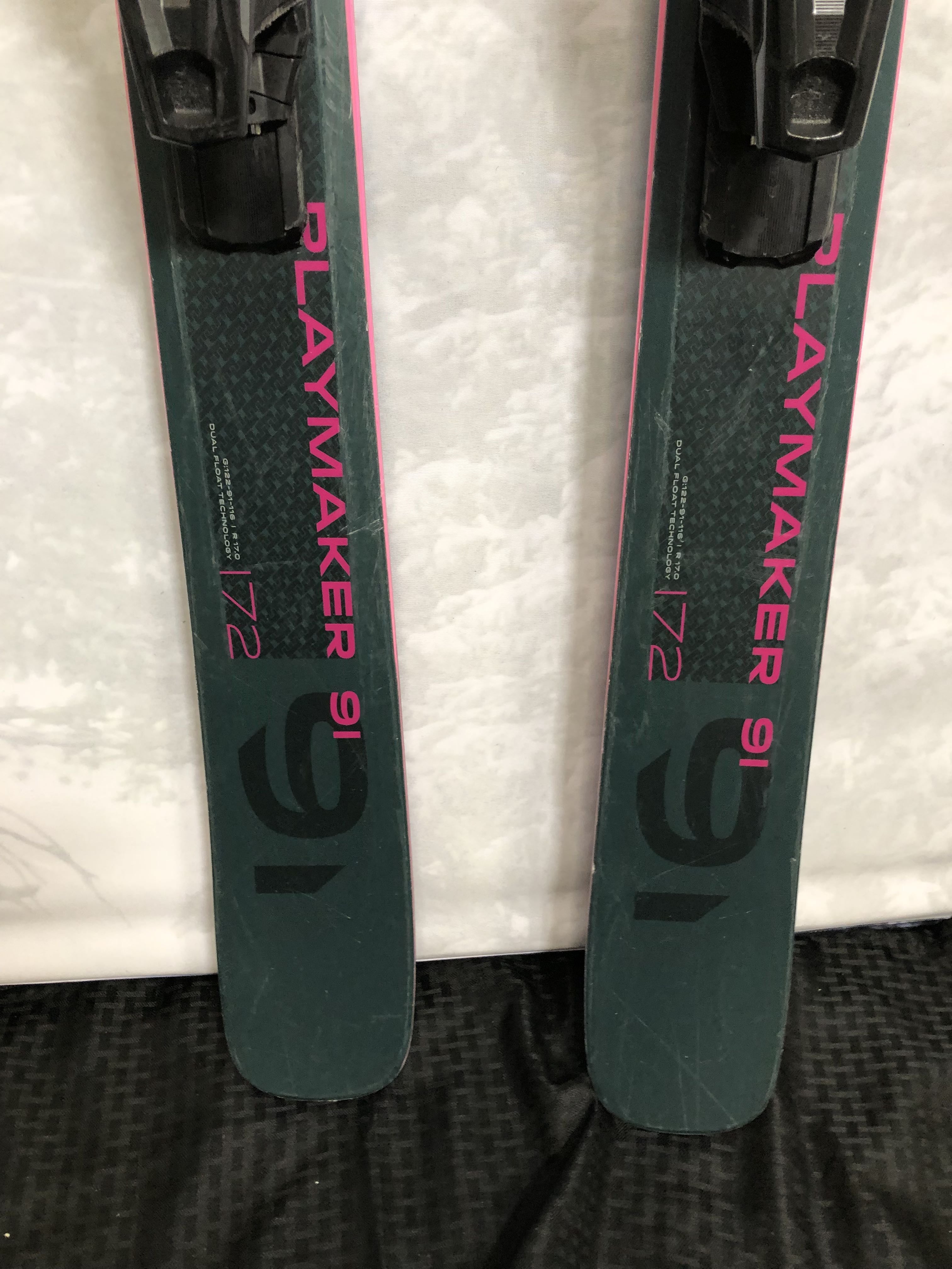 Used 2025 Elan Playmaker 91 ski- 172cm w/ Salomon Strive 13 adjustable GW binding