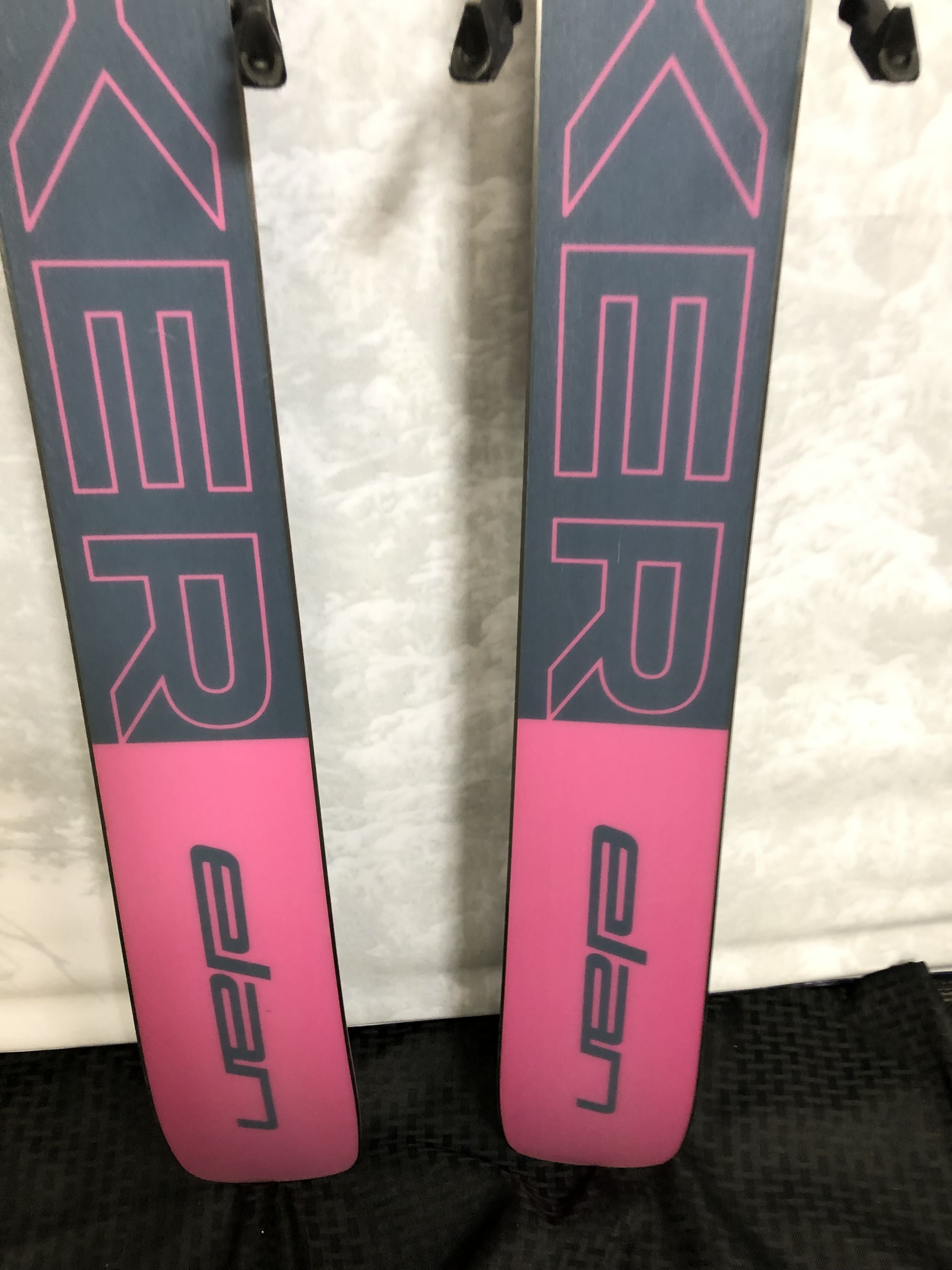 Used 2025 Elan Playmaker 91 ski- 172cm w/ Salomon Strive 13 adjustable GW binding