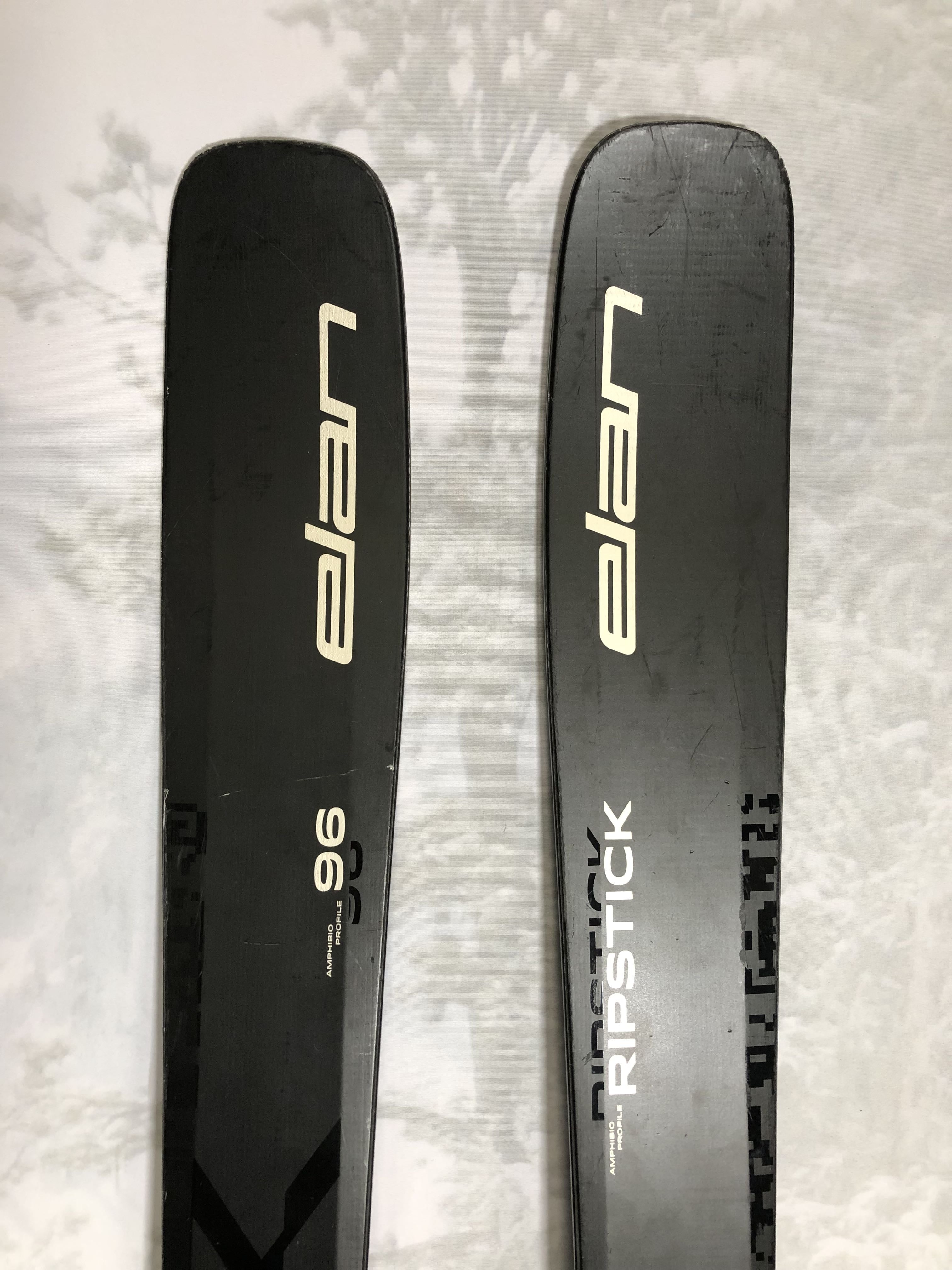 Used Elan Ripstick Black Edition 96 - 189cm w/ Tyrolia Attack 13 adjustable GW Binding