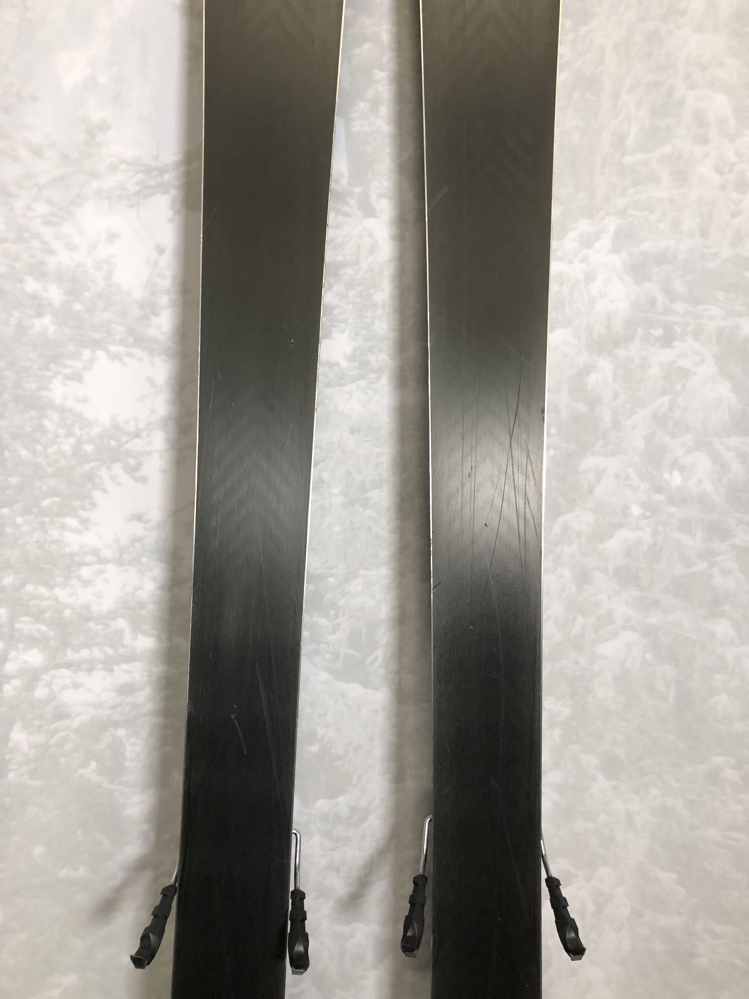 Used Elan Ripstick Black Edition 96 - 189cm w/ Tyrolia Attack 13 adjustable GW Binding