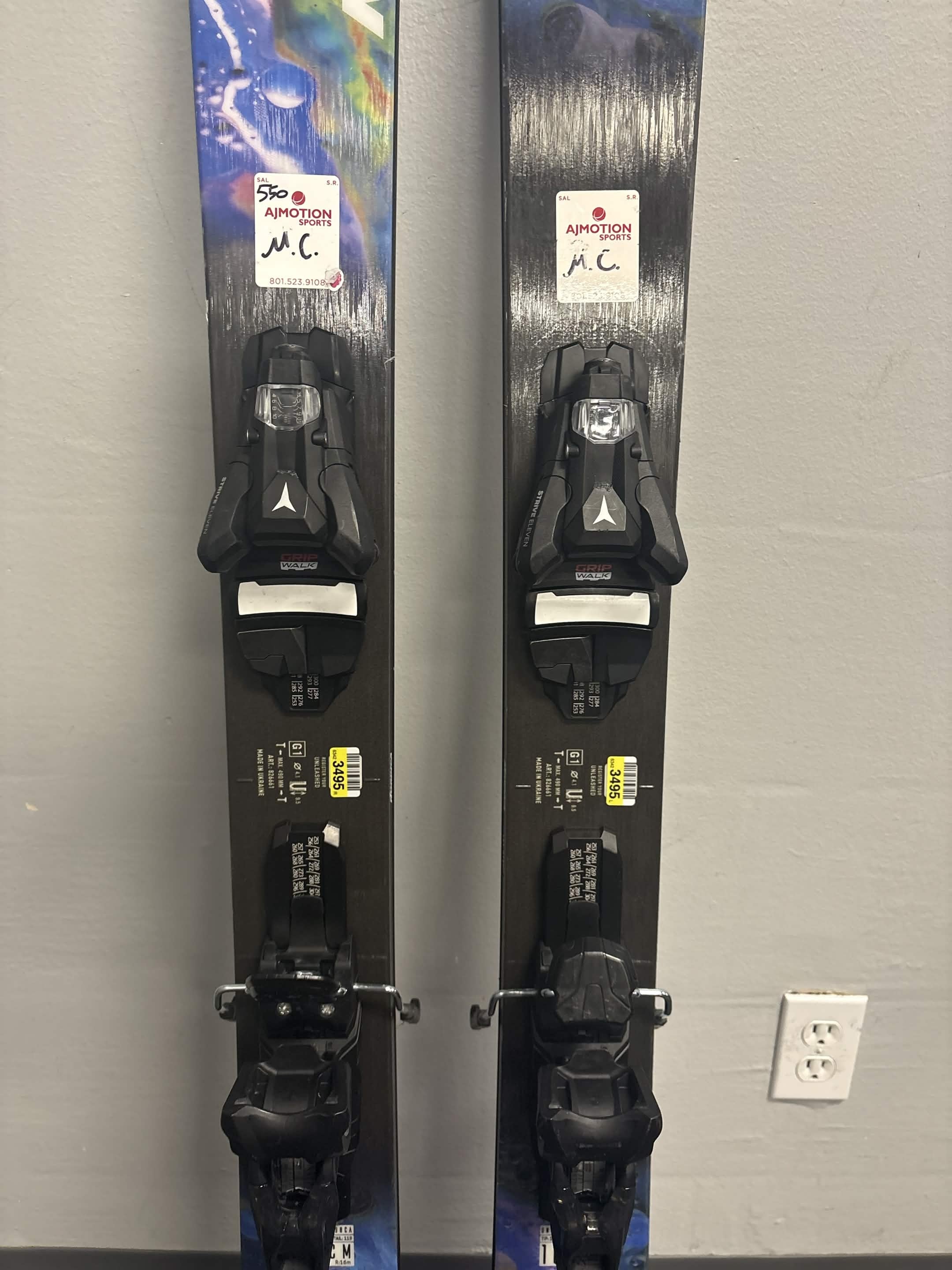 Lightly Used Nordica Unleashed 98CA Skis w/ Atomic Strive 13 Bindings-162cm