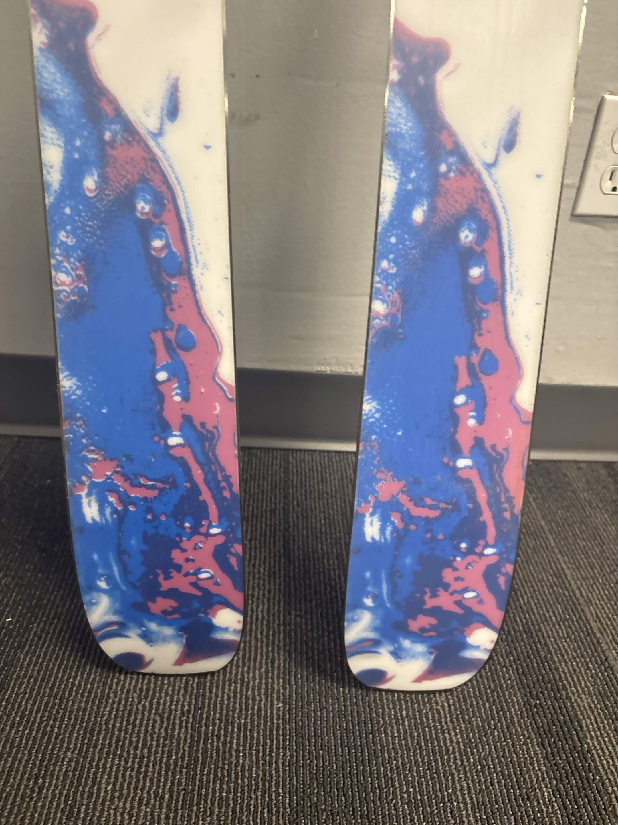Lightly Used Nordica Unleashed 98CA Skis w/ Atomic Strive 13 Bindings-162cm