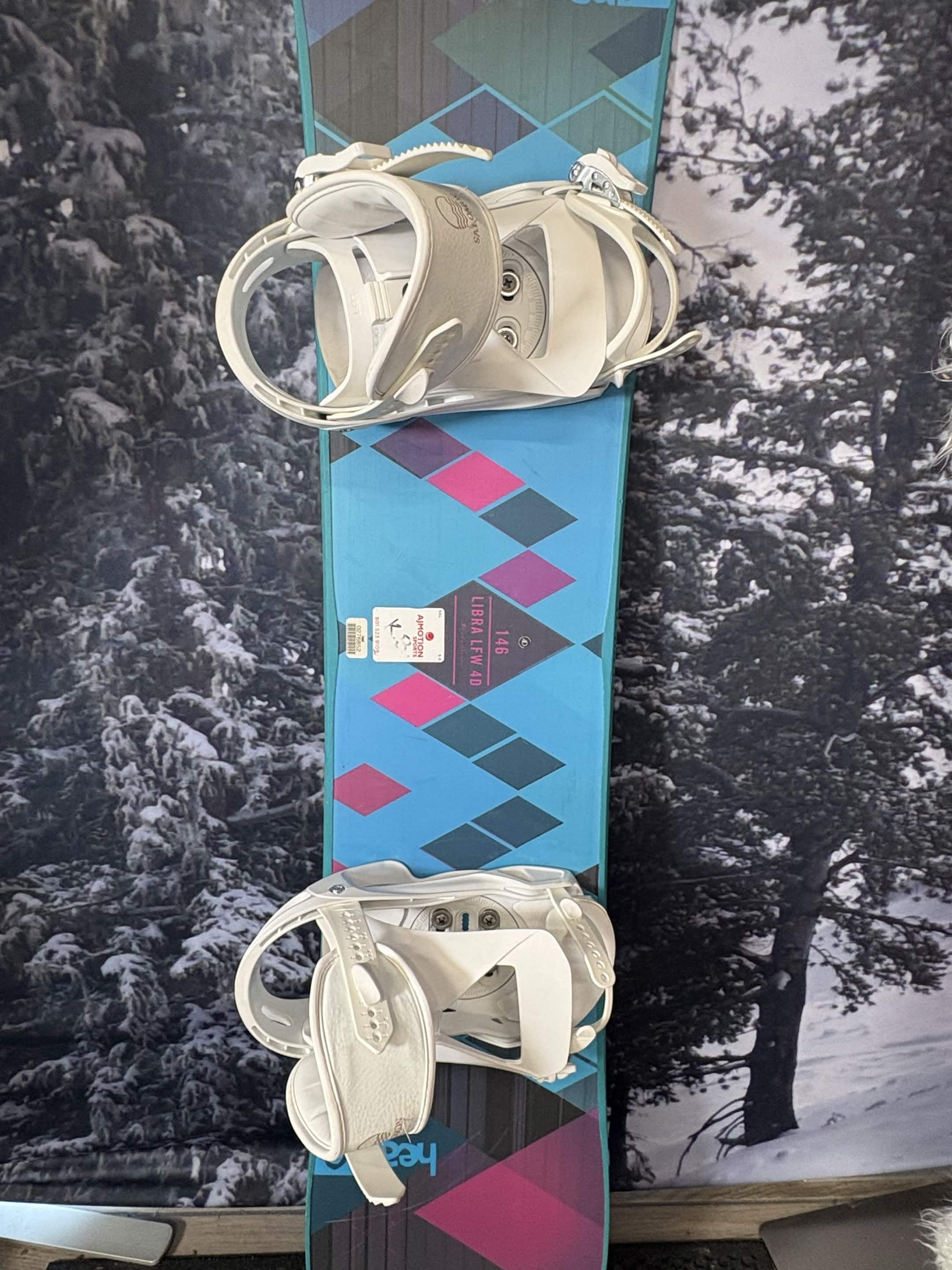 Head Libra 146cm Snowboard - Used