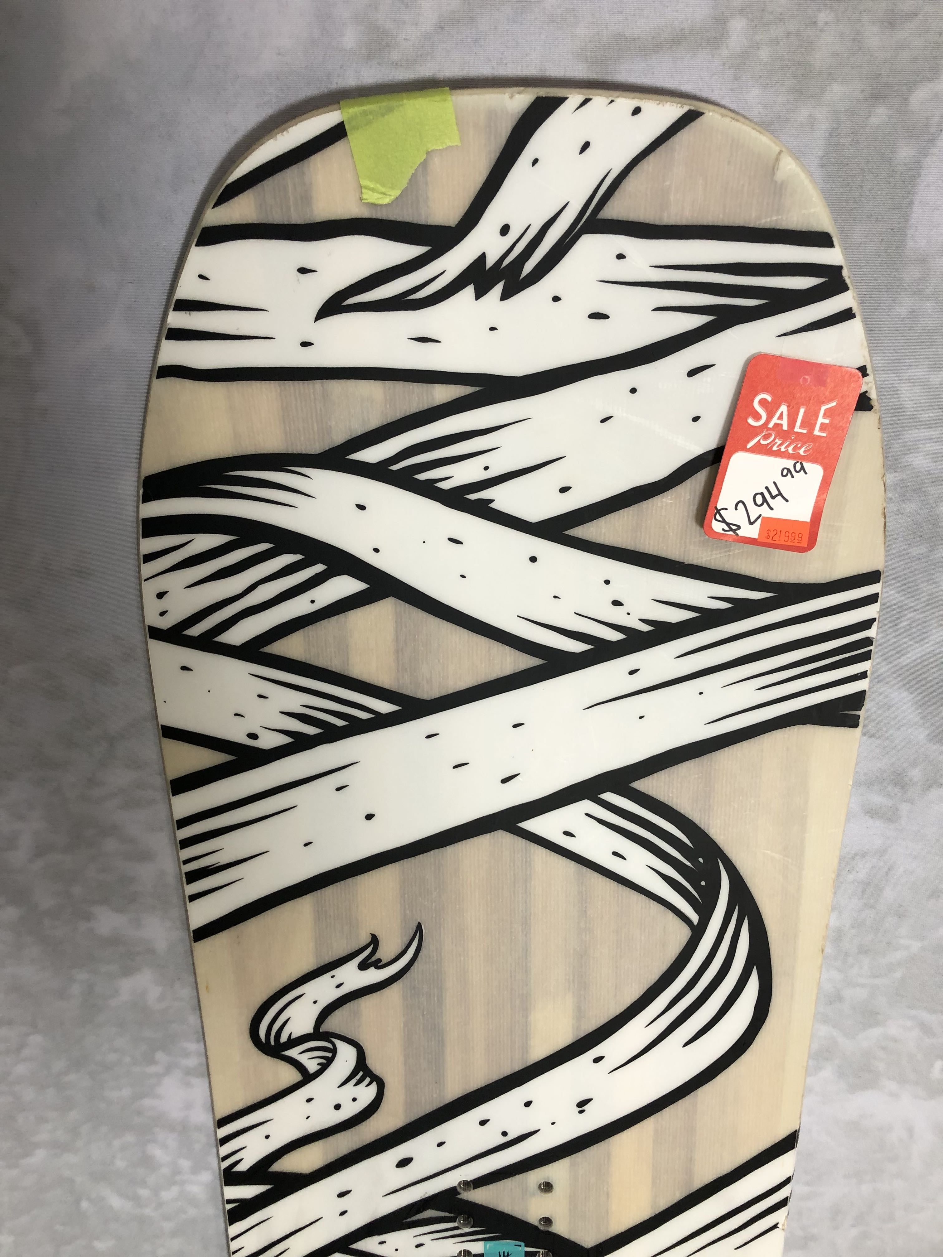 Lightly Used Yes All In 2025 160W CM Snowboard