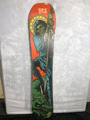 Lightly Used Yes All In 2025 160W CM Snowboard