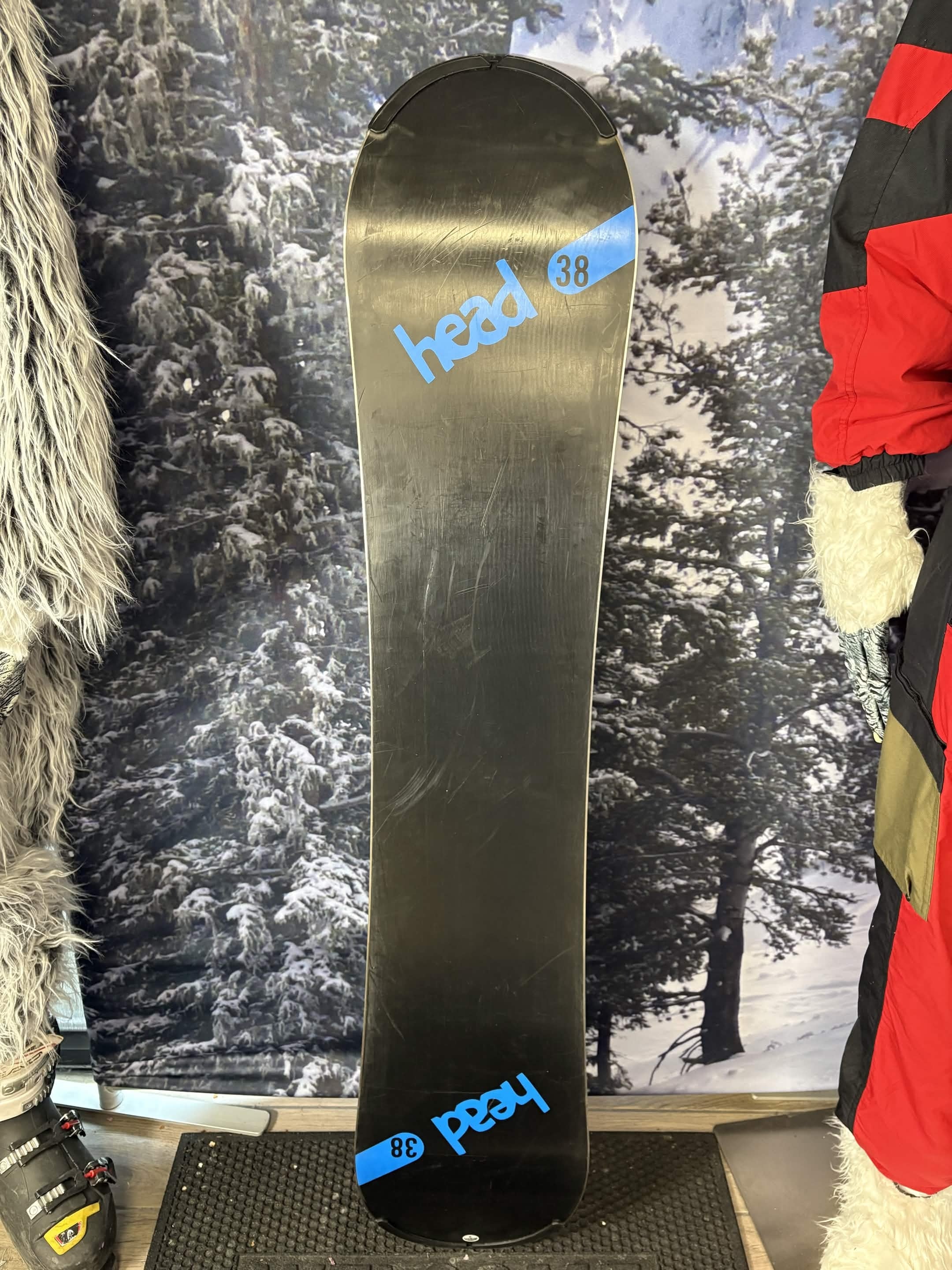Head Flex 4D 138cm Snowboard - Used