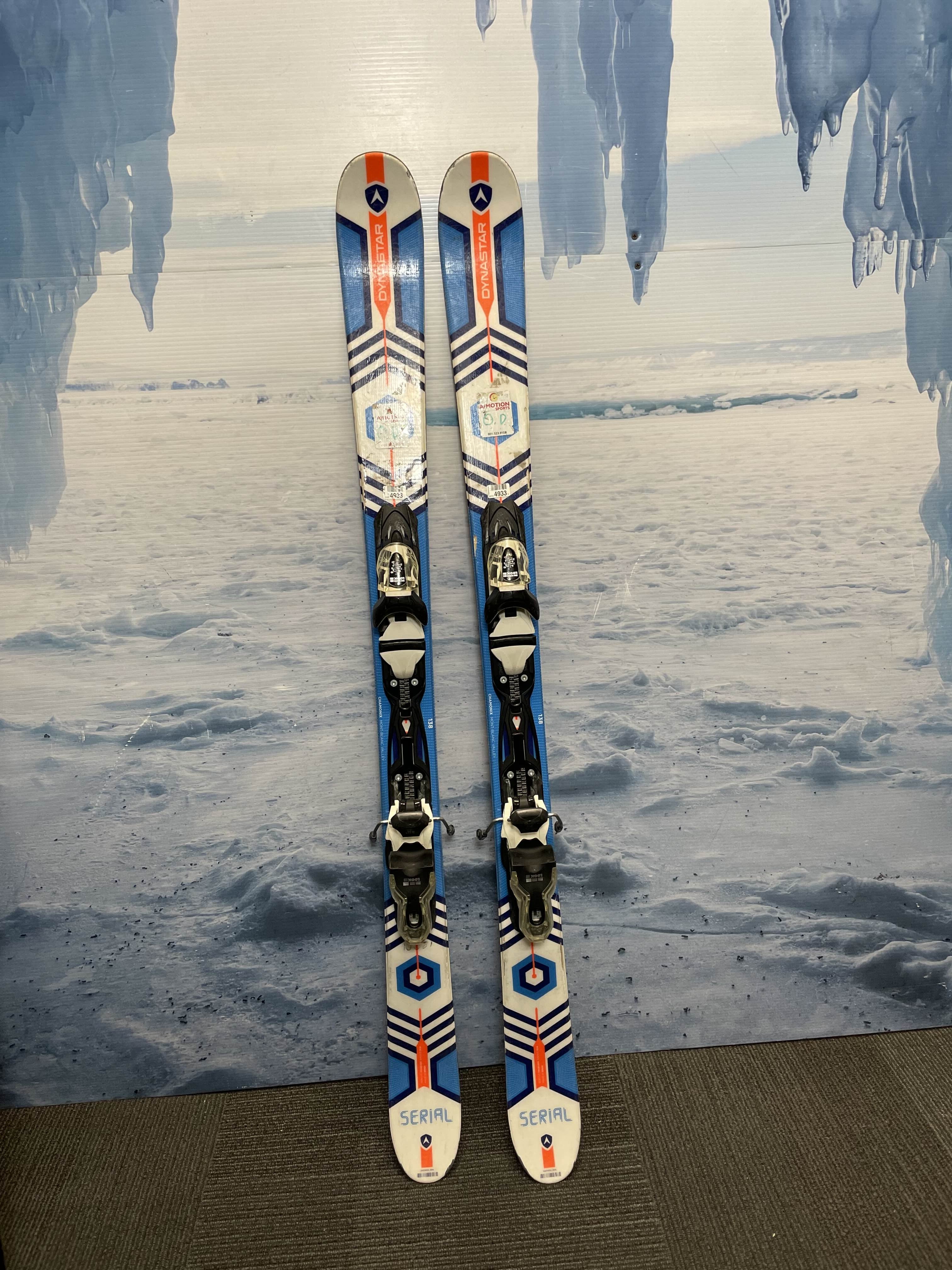 Used Dynastar Serial 138cm Skis w/Xpress 10 Adjustable Bindings