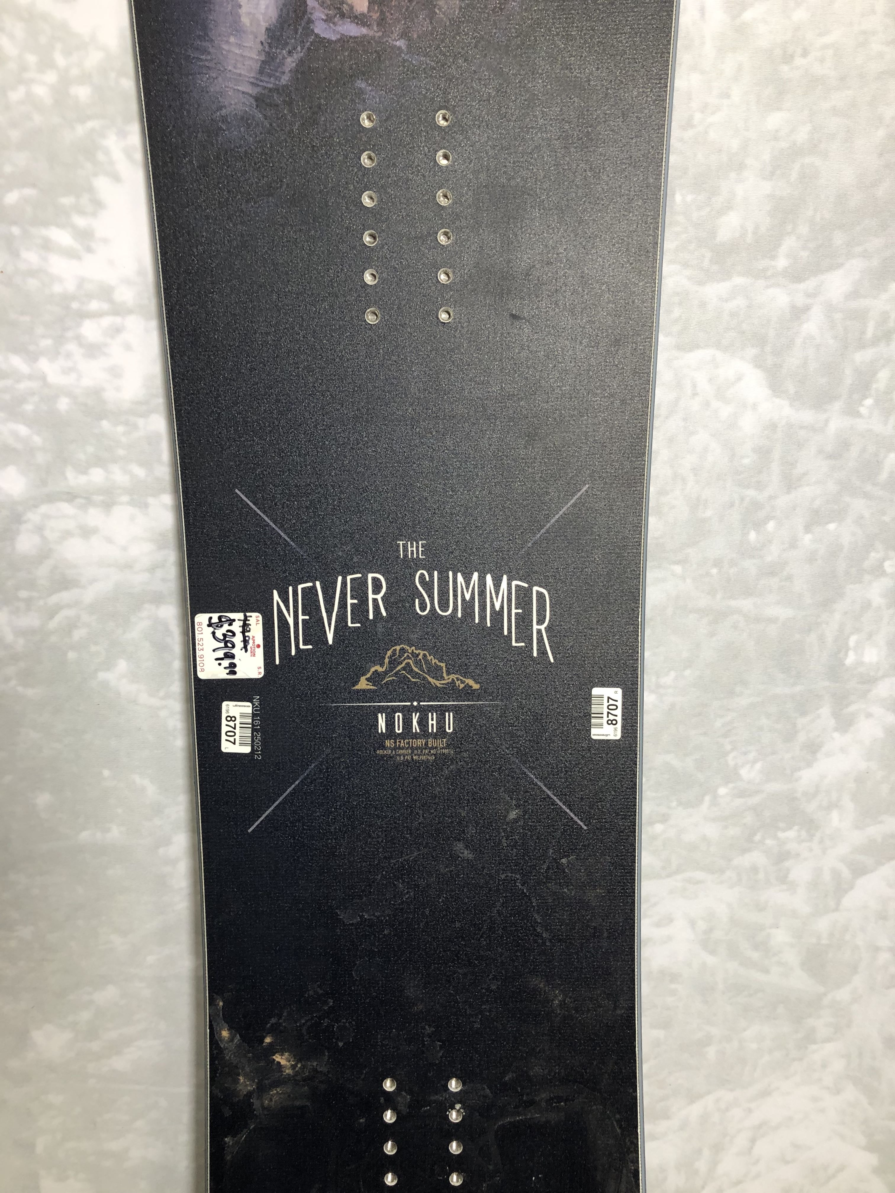 Used 2025 Never Summer Nokhu 161CM Snowboard