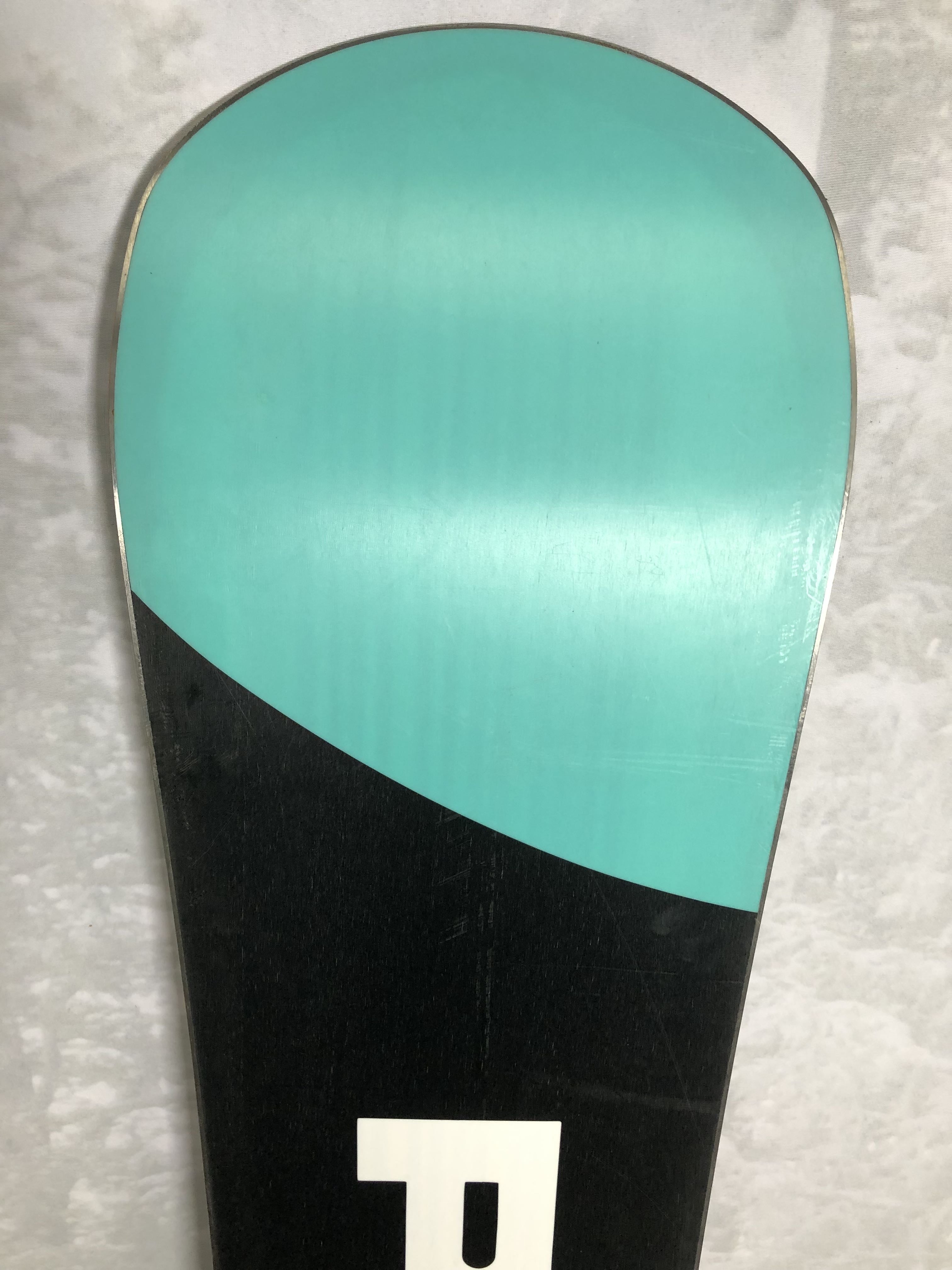 Used Never Summer 2024 Proto Synthesis 142 CM Snowboard