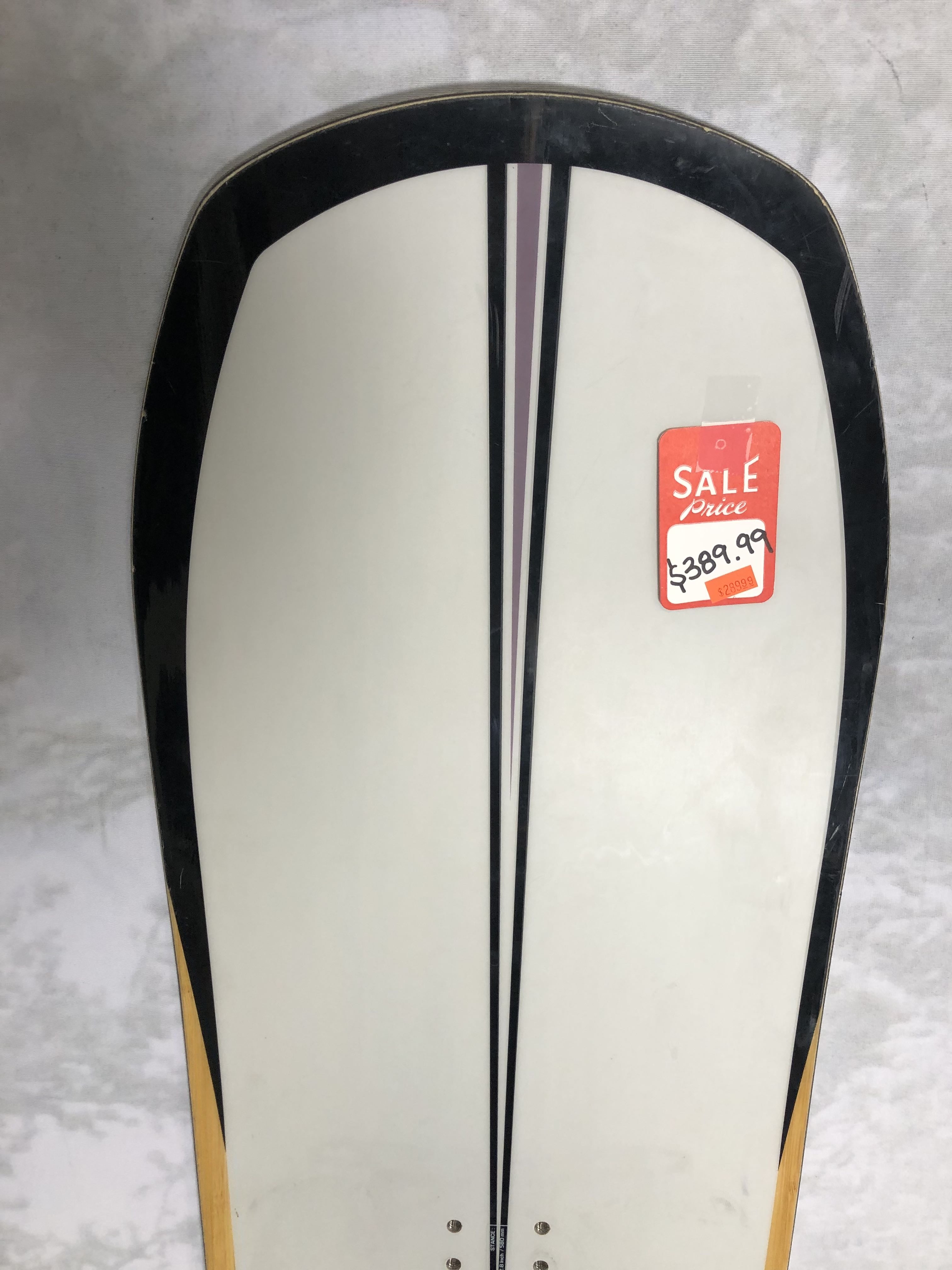 Used 2025 Salomon Assassin 162CM Snowboard