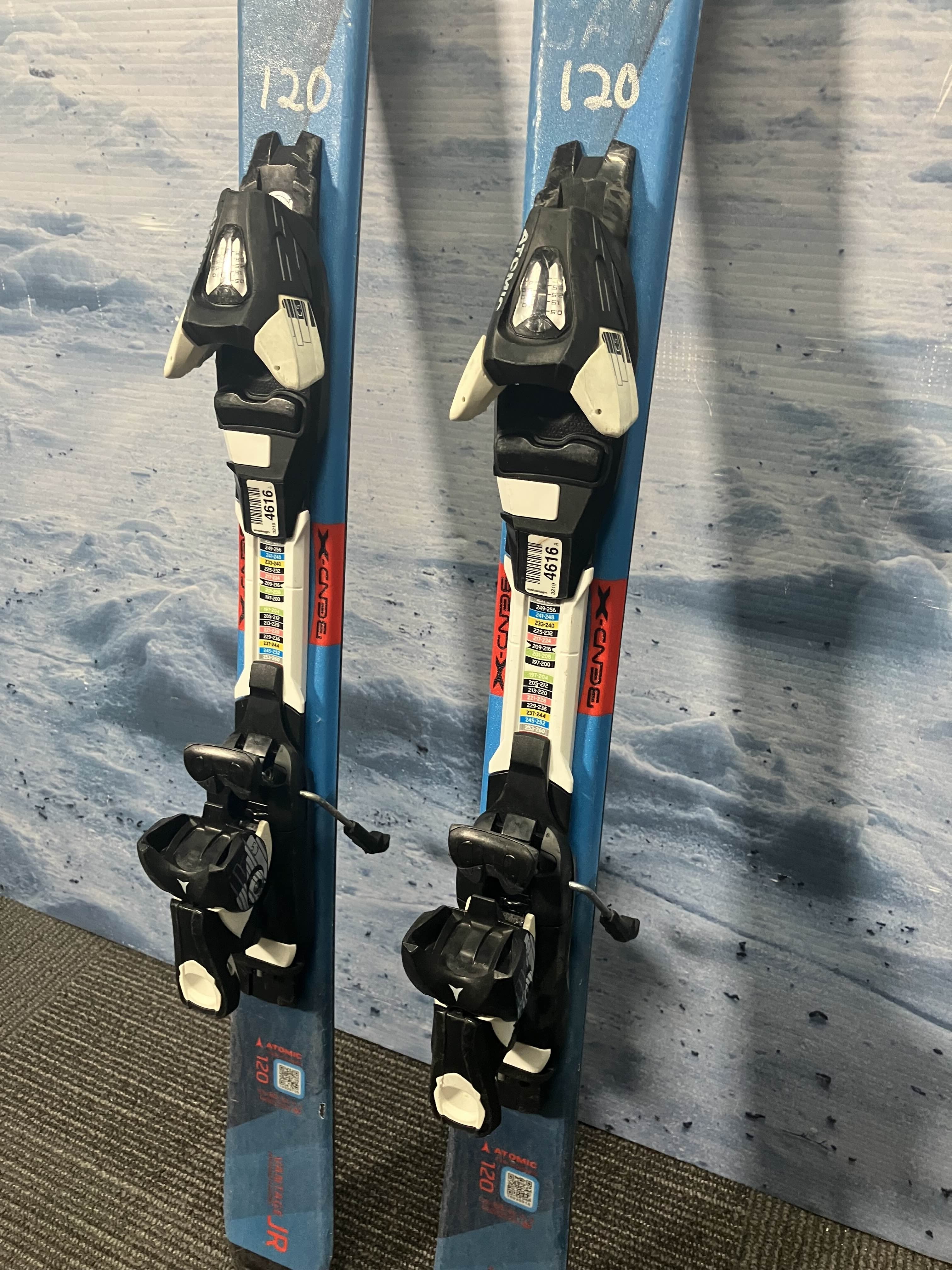 Used Atomic Vantage Bend X Jr Ski 120cm w/ Ezy Trak 4.5 Bindings