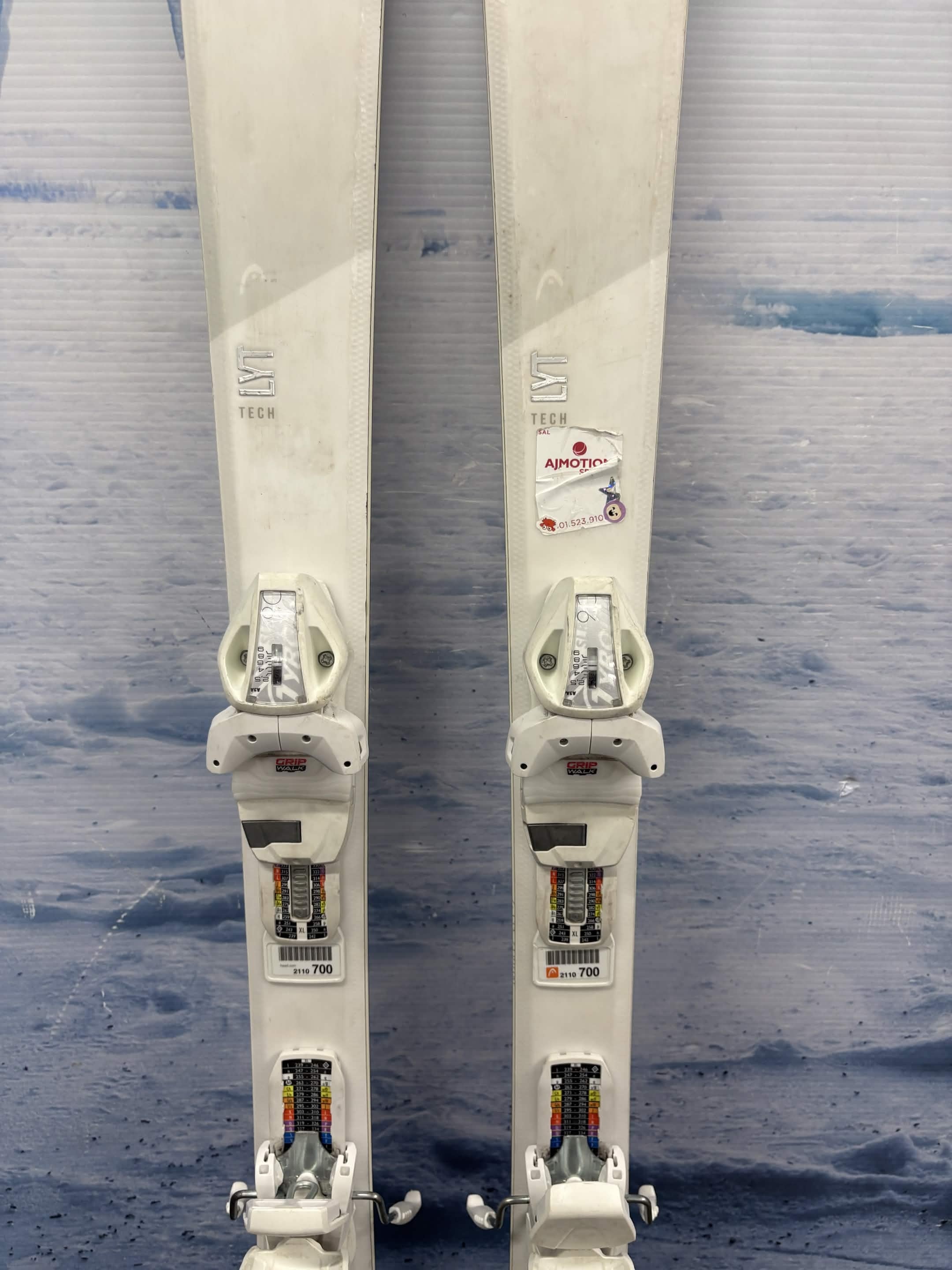 Head Pure Joy White R 153cm Skis w/ TYROLIA SLR 9.0 GW SYS Demo Binding - Used