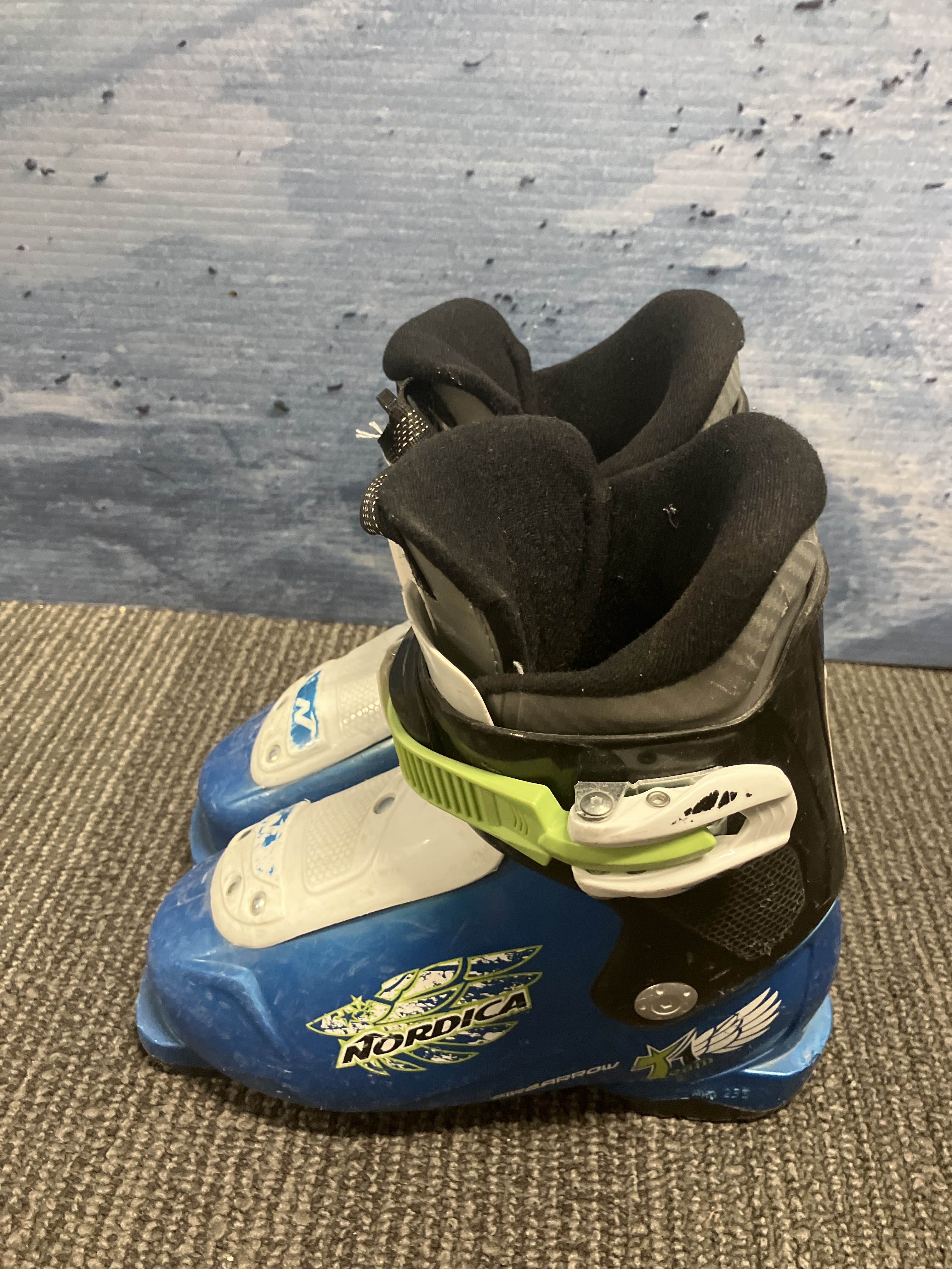 USED Nordica Team 1 Firearrow 18.5 Ski Boot