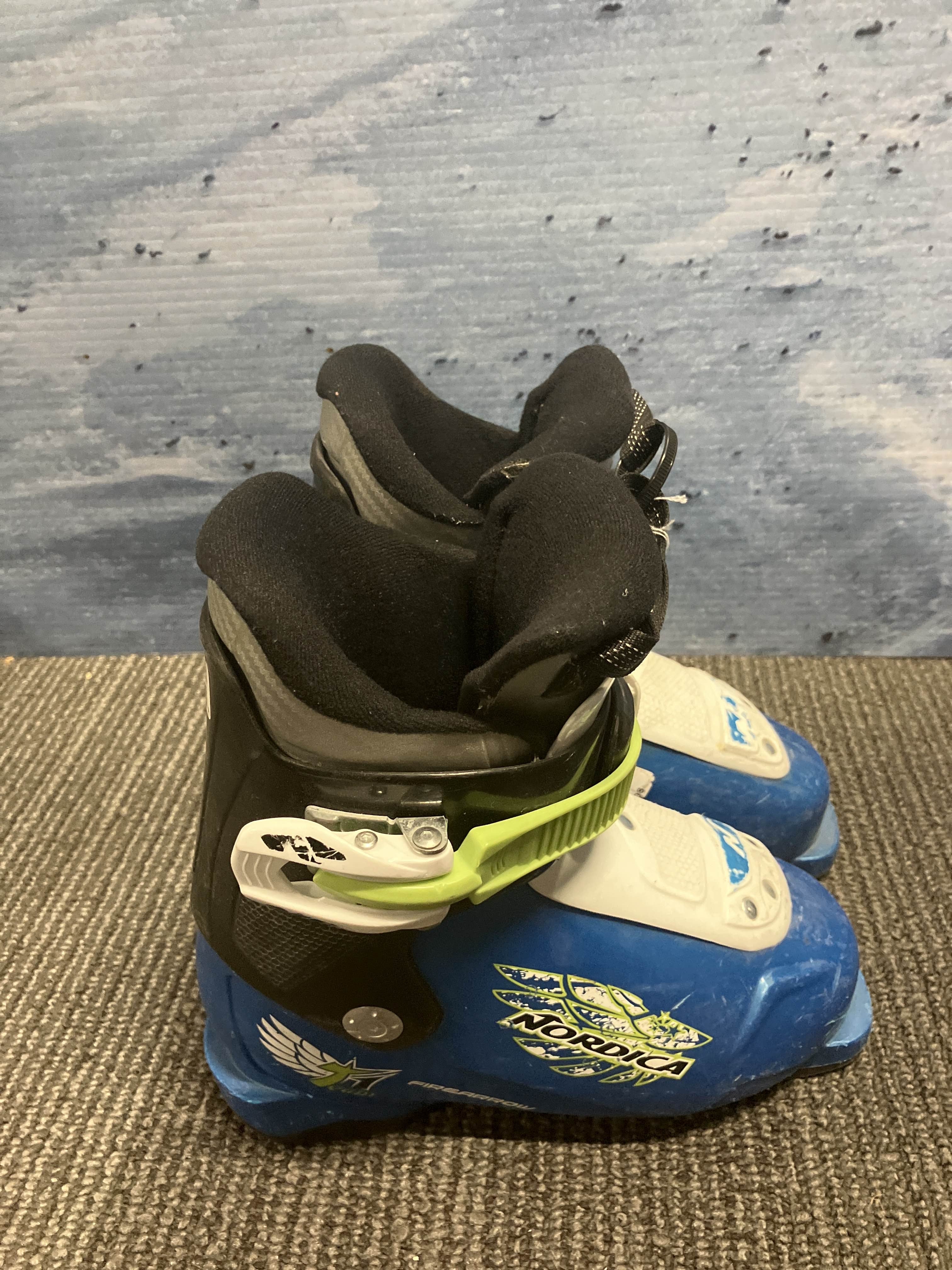 USED Nordica Team 1 Firearrow 18.5 Ski Boot