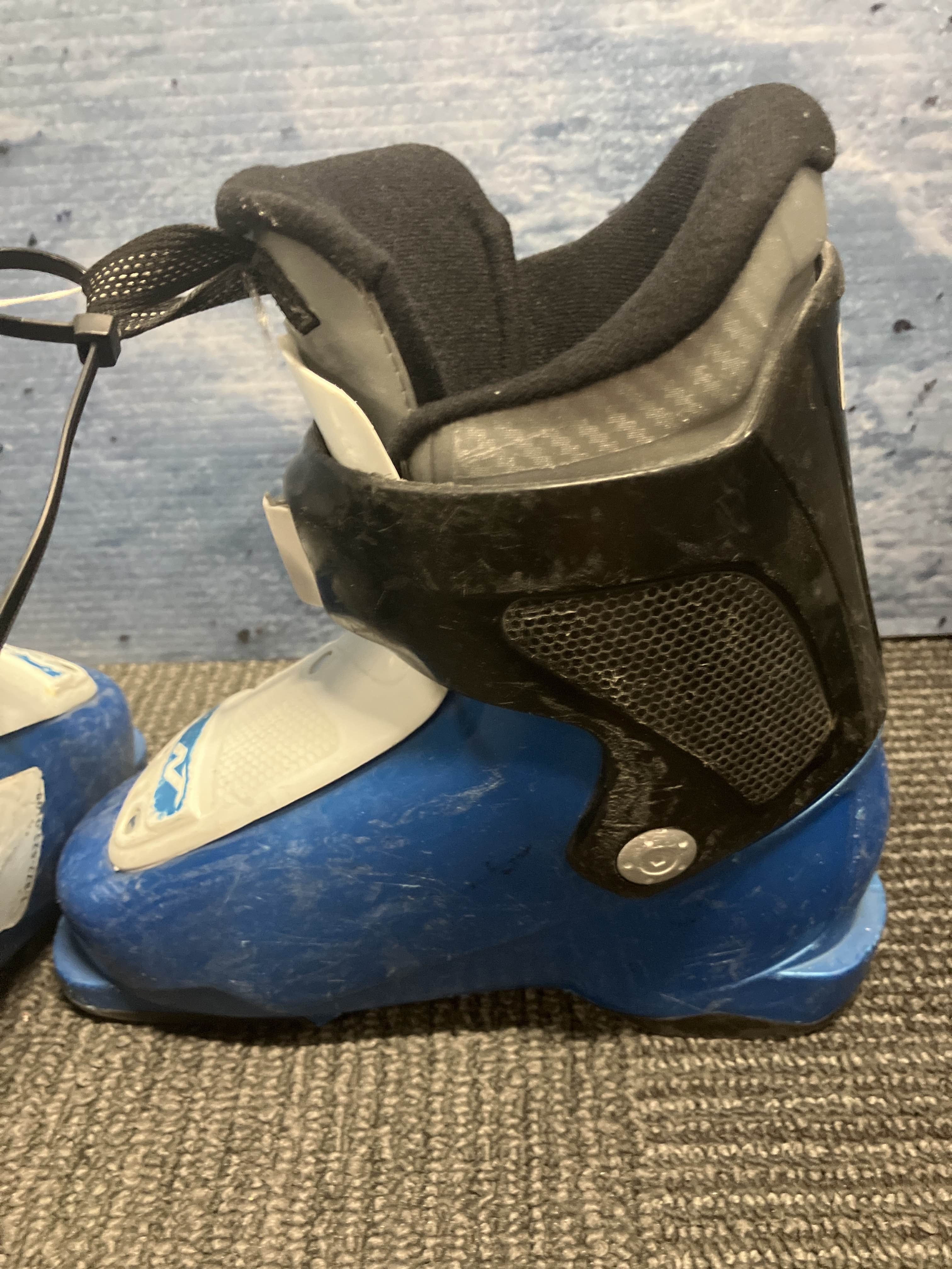 USED Nordica Team 1 Firearrow 18.5 Ski Boot
