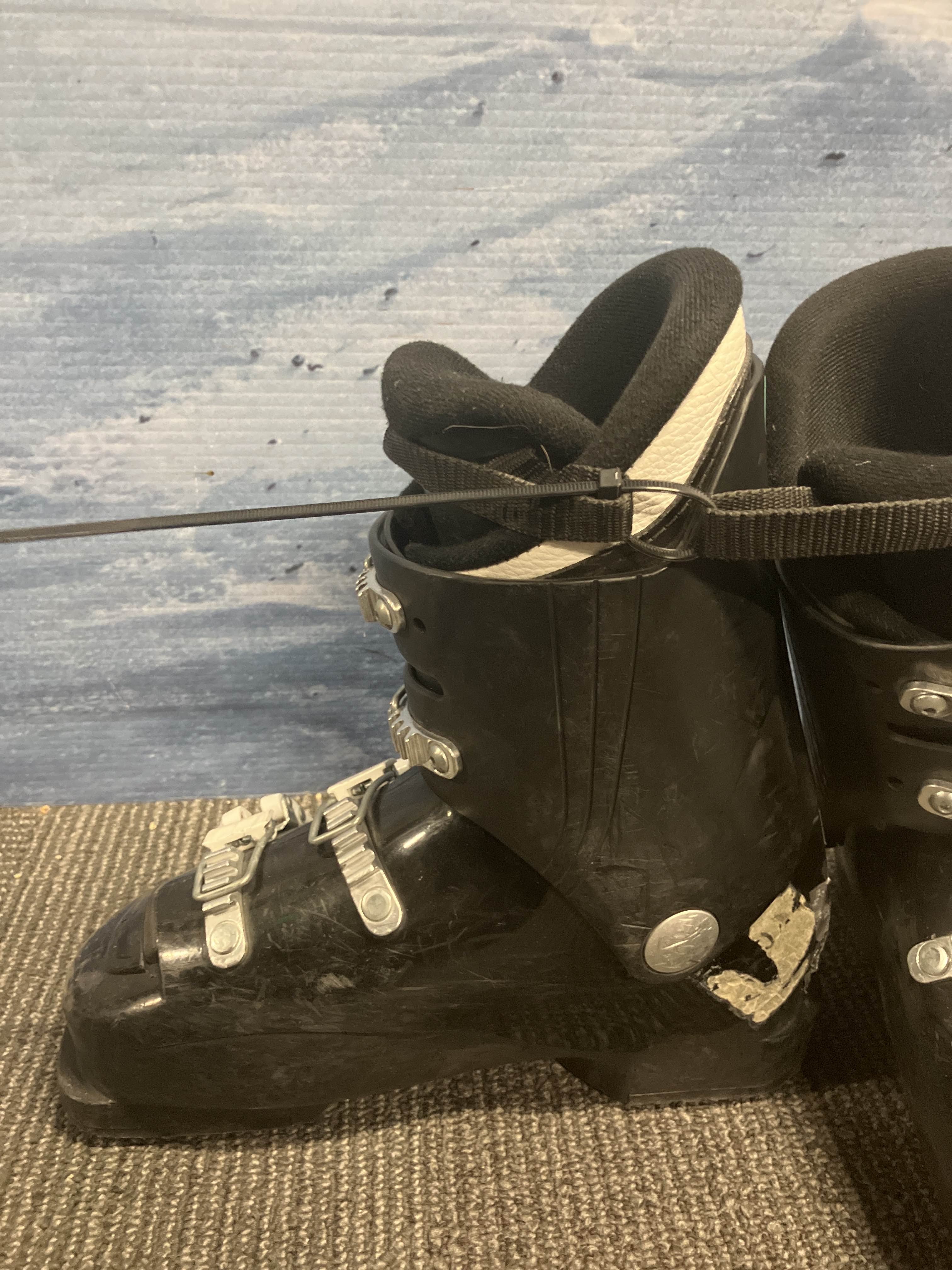 USED Atomic Waymaker Jr 4 24.0 Ski Boot