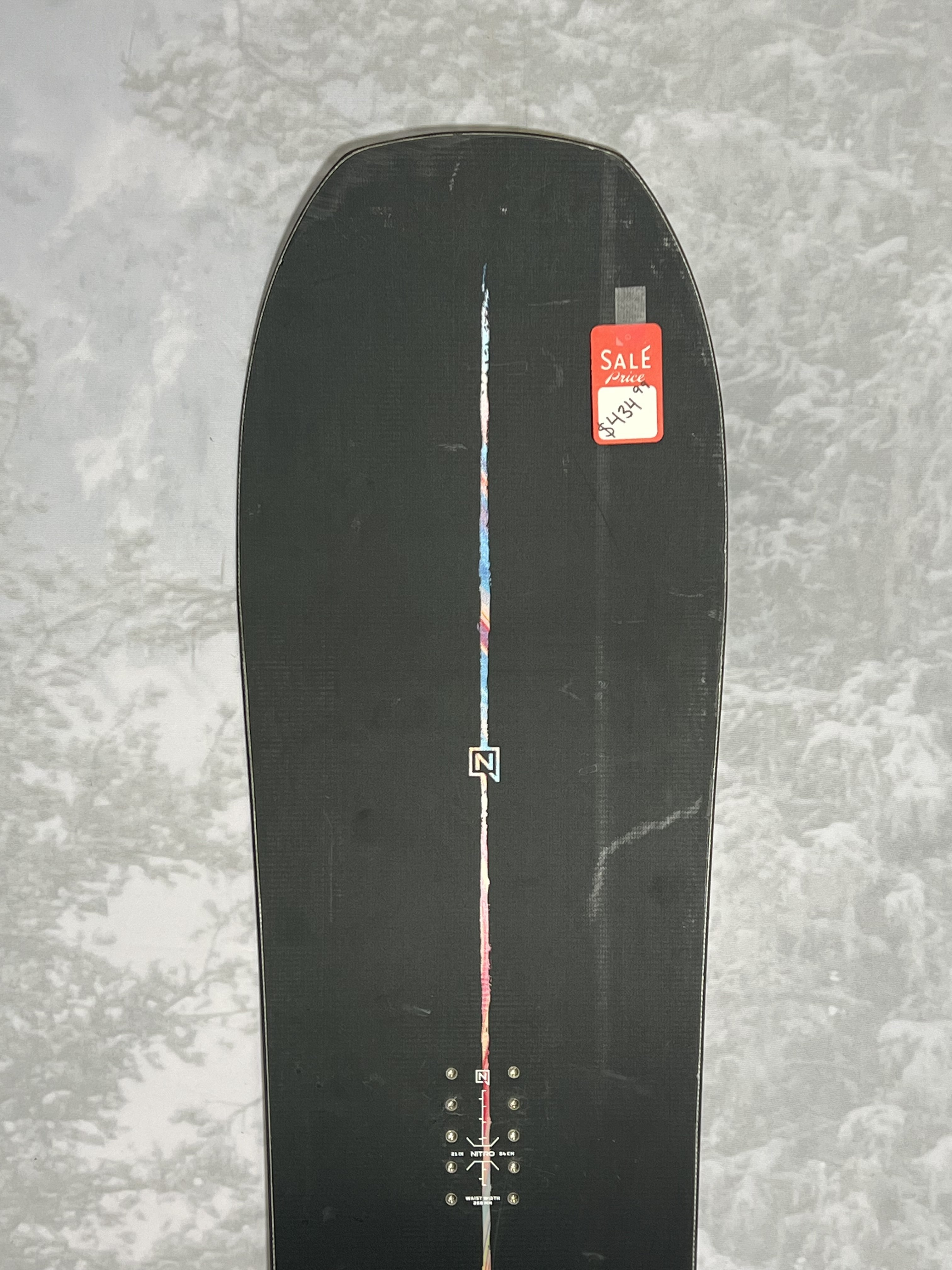 Lightly Used Nitro Squash 163 CM Snowboard 2025 – AJ Motion Sports