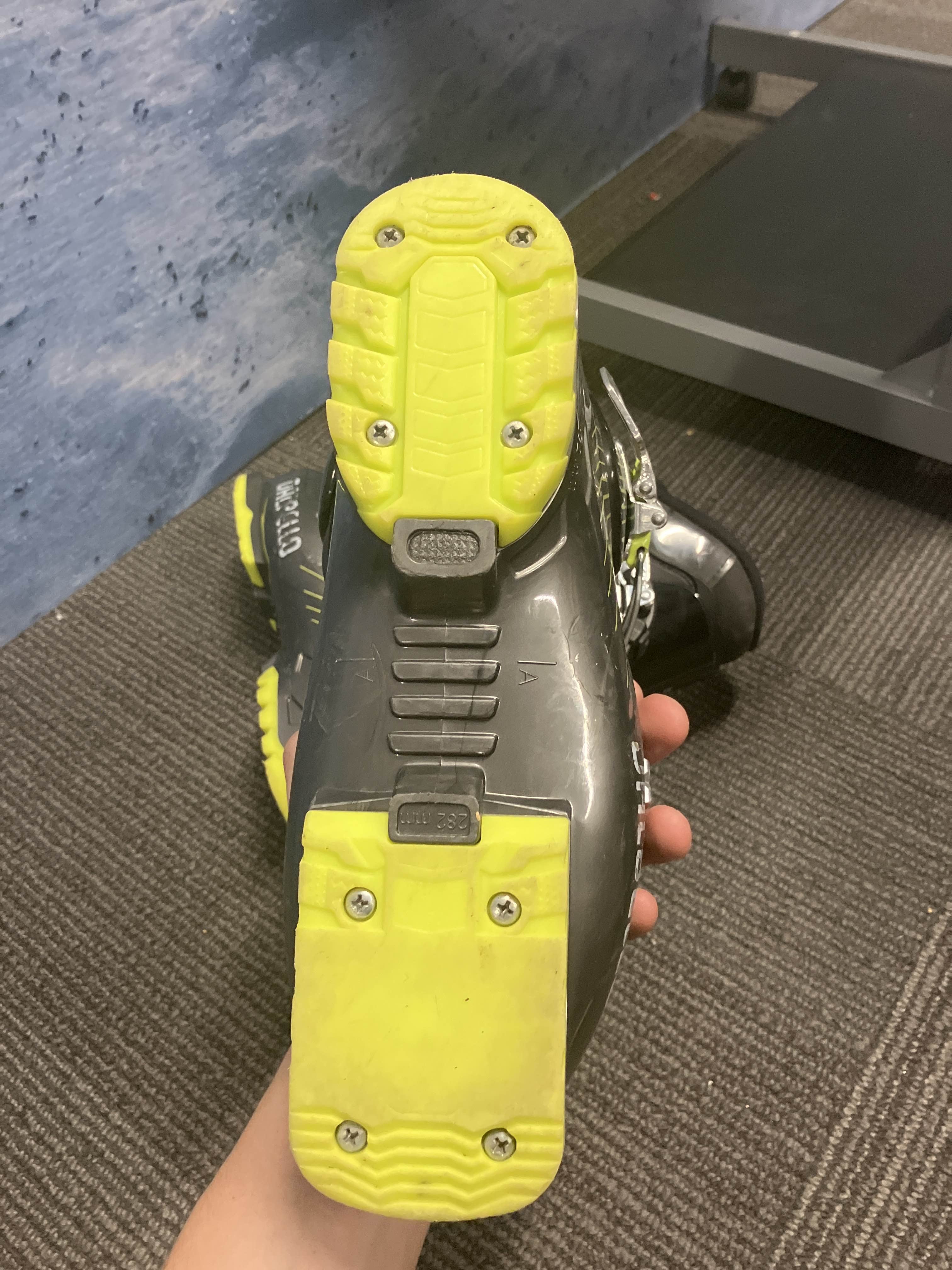 USED Dalbello FXR 3 24.0 Ski Boot