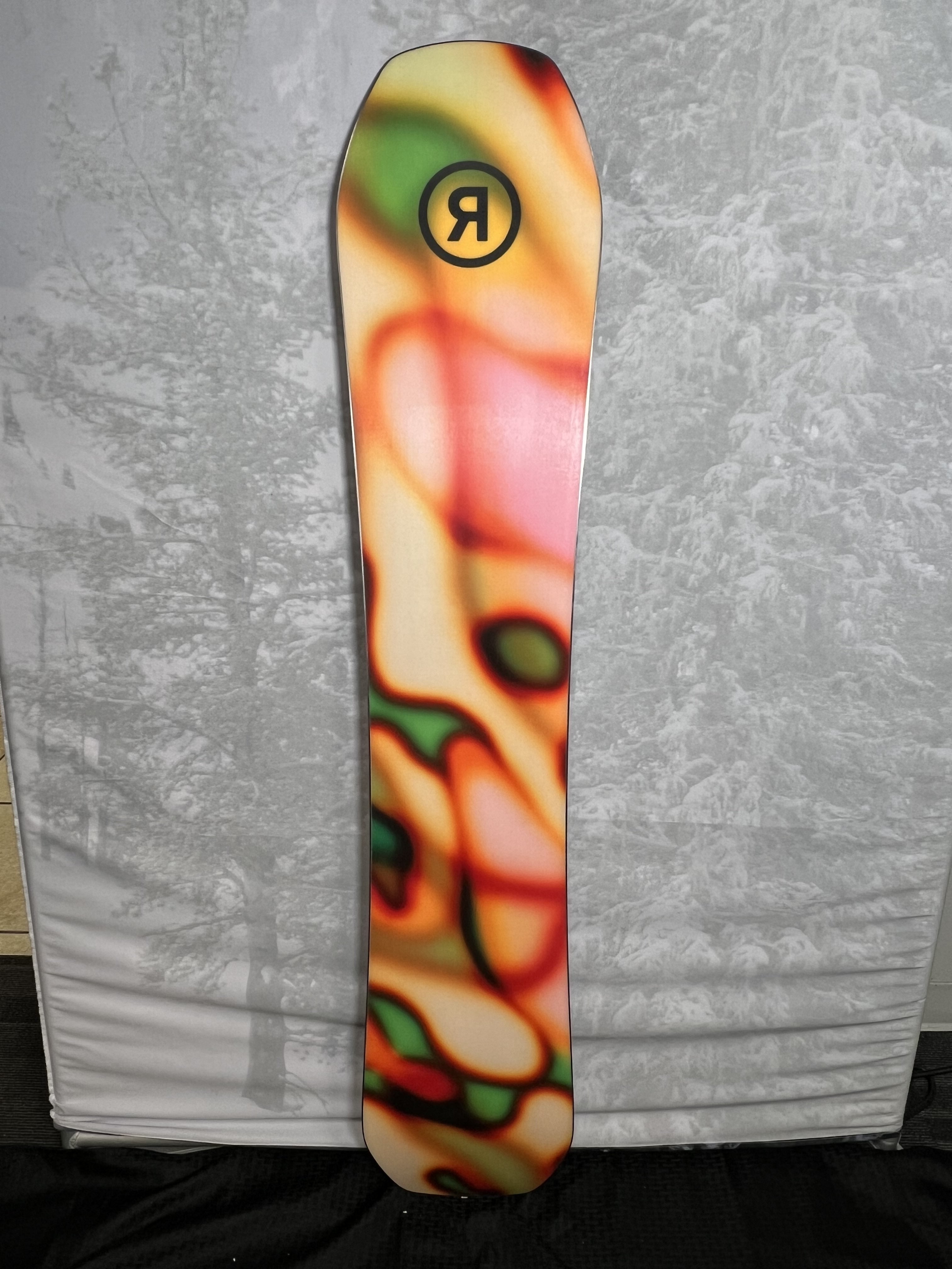 New Ride Moderator 148 CM Snowboard 2025