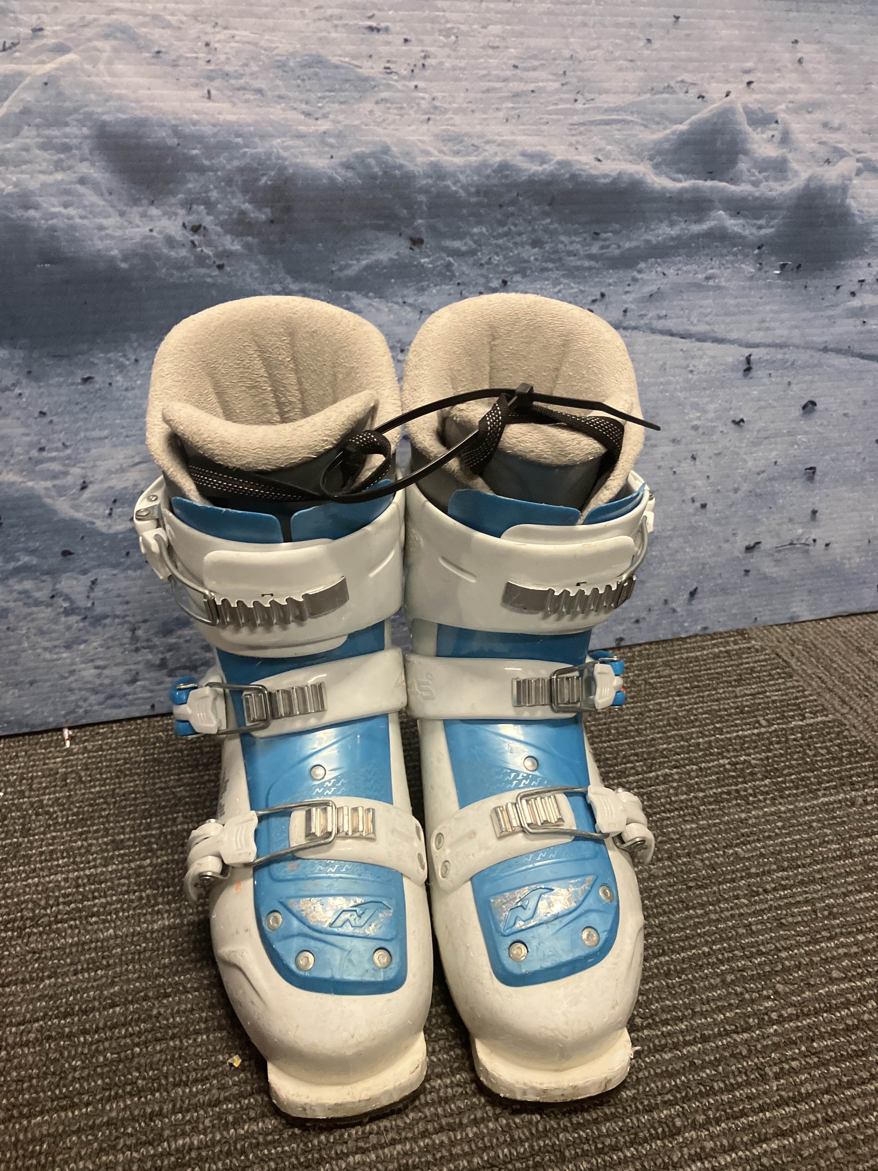 USED Nordica FreeThrow Team 3 24.5 Ski Boot