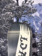 Contract Circus 154cm Snowboard - Used