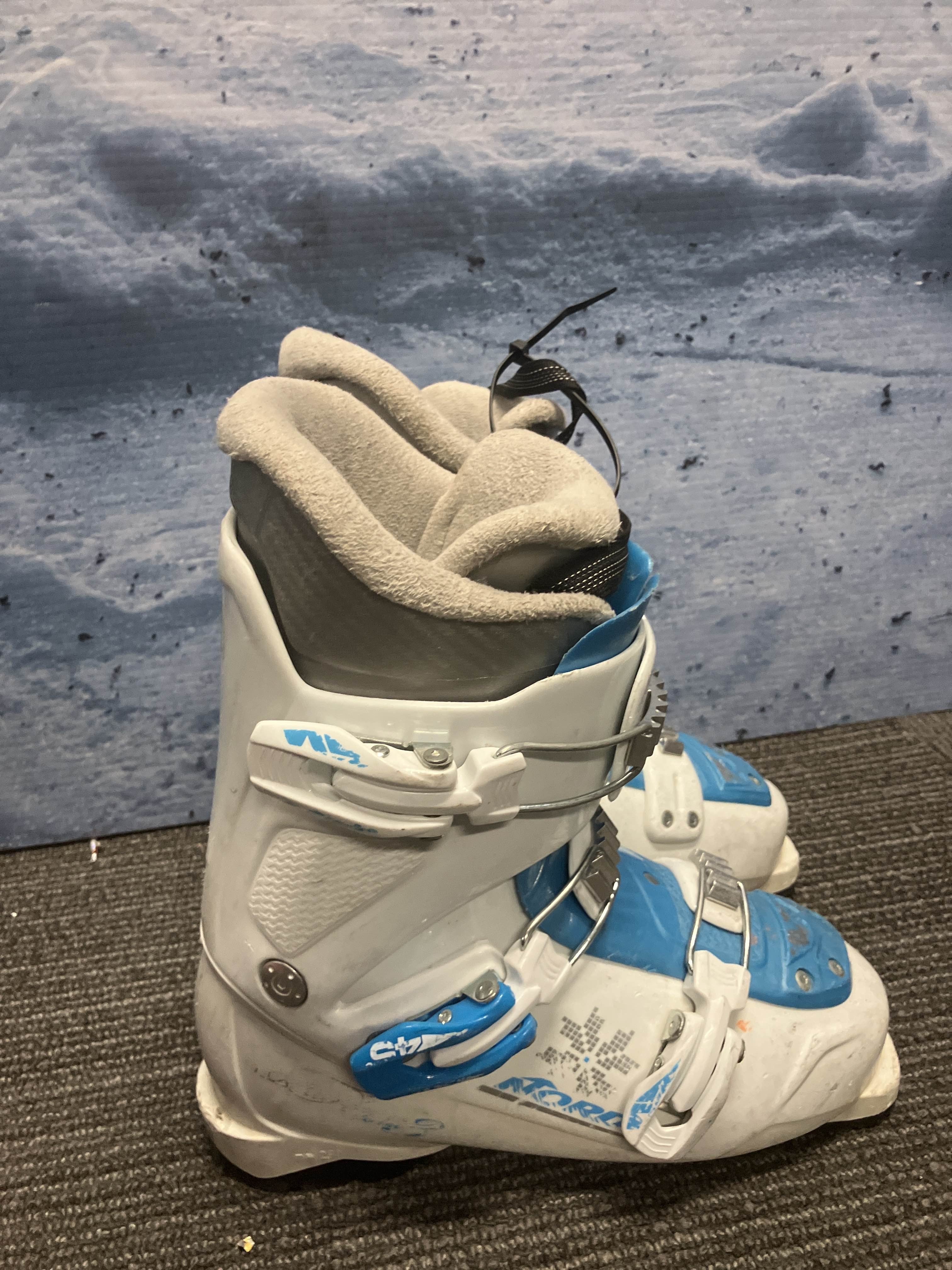 USED Nordica FreeThrow Team 3 24.5 Ski Boot