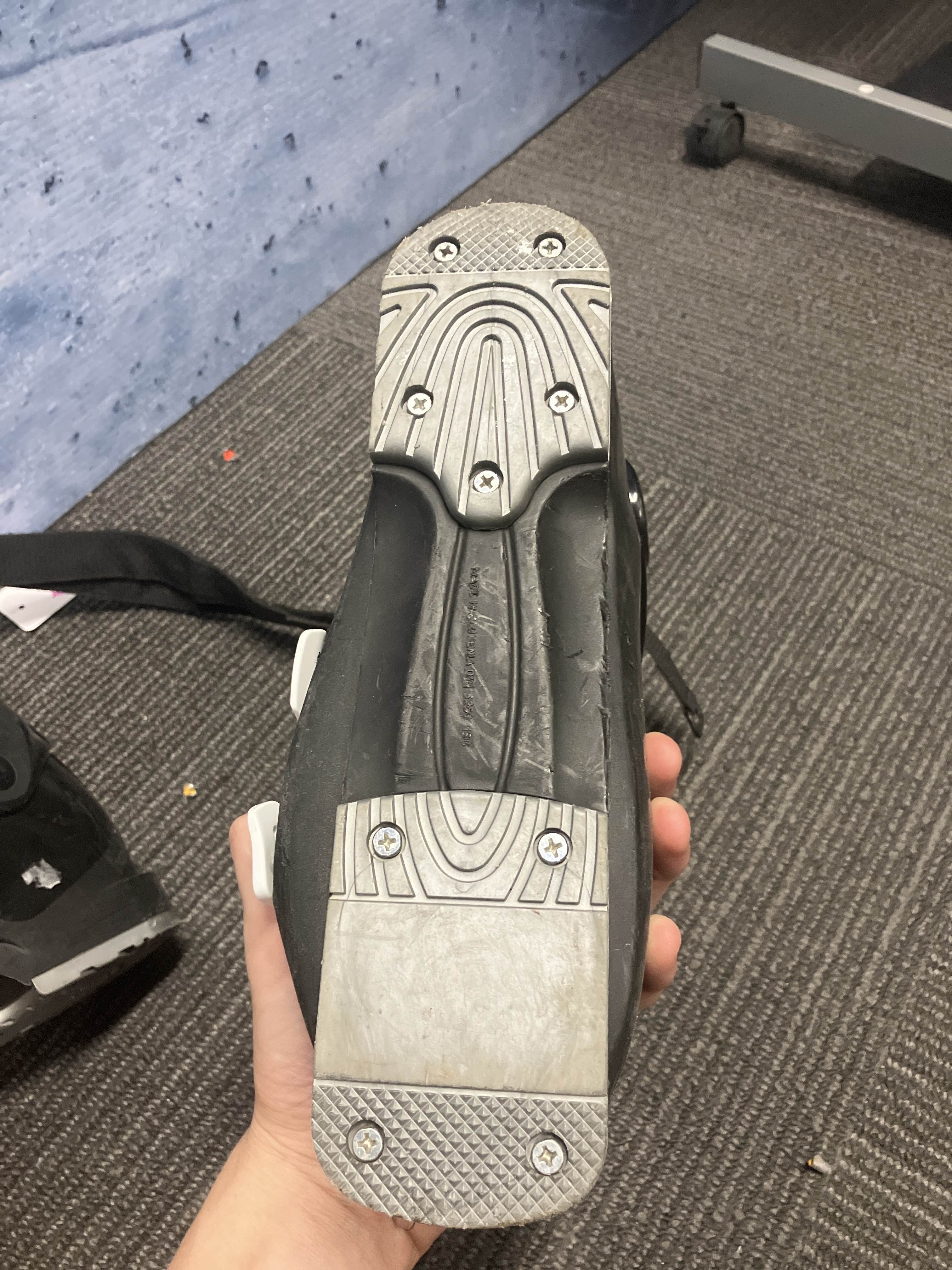 USED Alpina Sport Fit 4 24.5 Ski Boot