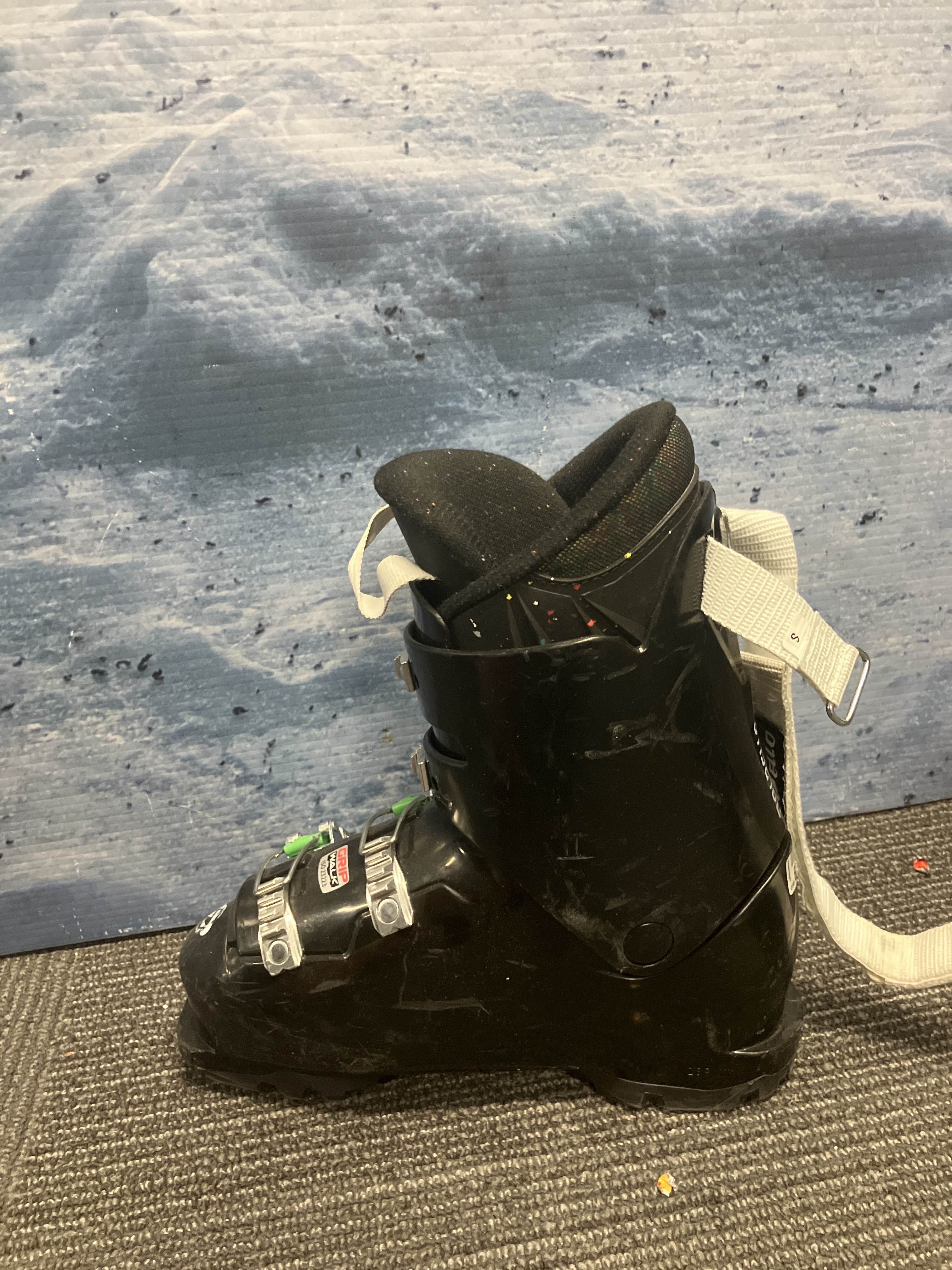 USED Dalbello Green Menace GripWalk 4 24.0 Ski Boots