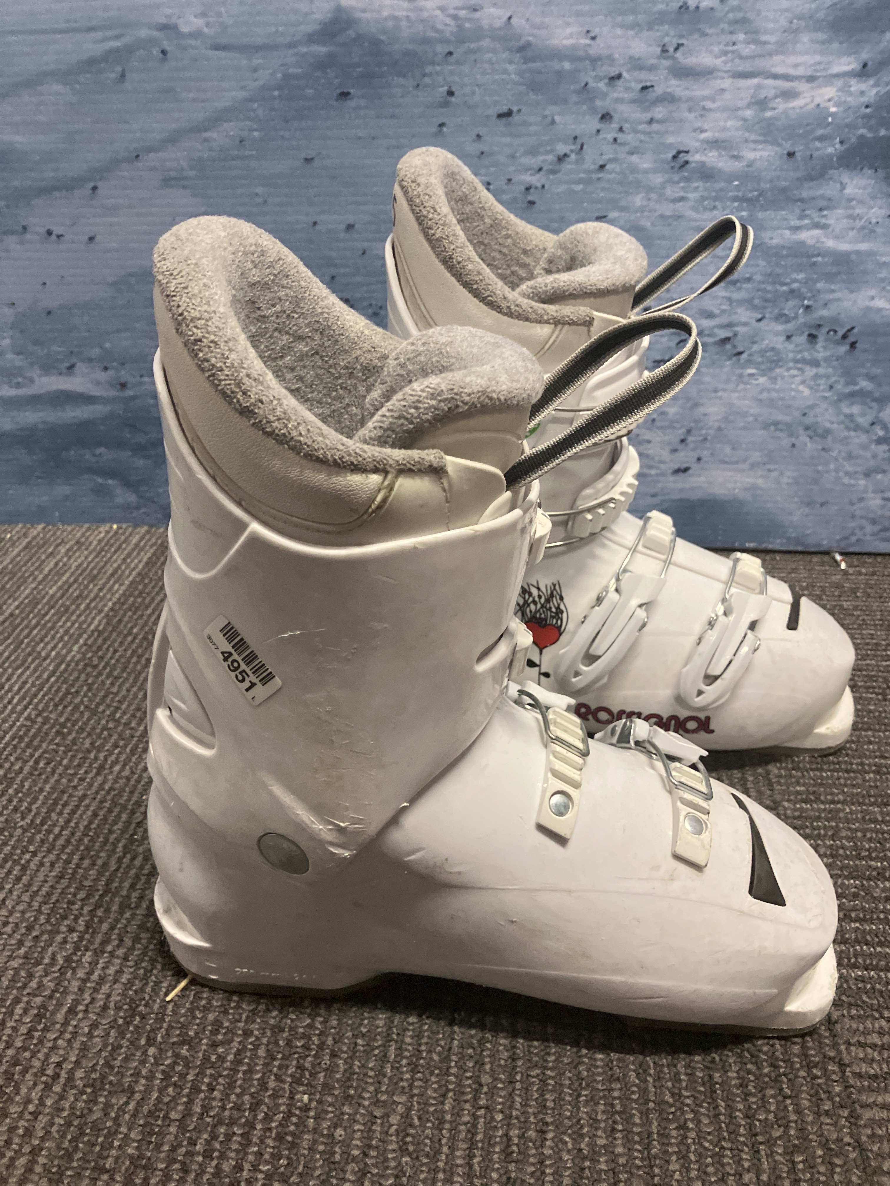 USED Rossignol Fun Girl 24.5 Ski Boot