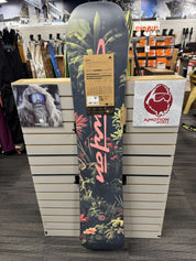 Burton Custom Flying V 162cm Wide Snowboard - Lightly Used (2026)