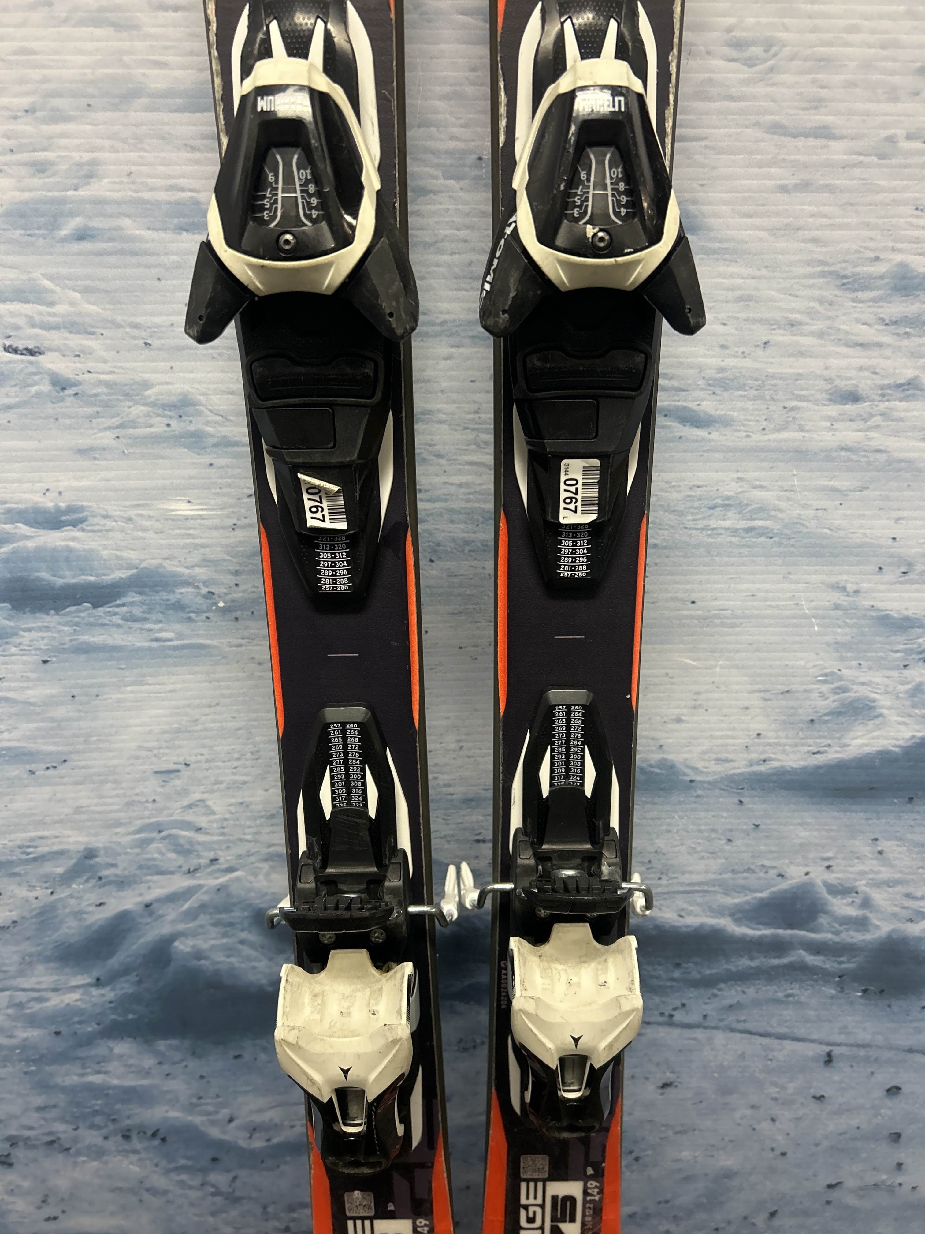 Used Atomic Vantage x75 149cm Skis w/ Atomic Lithium 10 Demo Binding